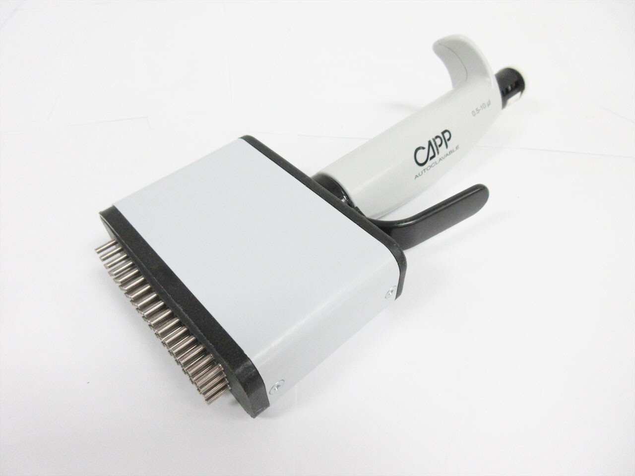 CAPPAERO MULTICHANNEL PIPETTE 64 CHANNEL 0.5 - 10 uL CAPP AERO C10-64