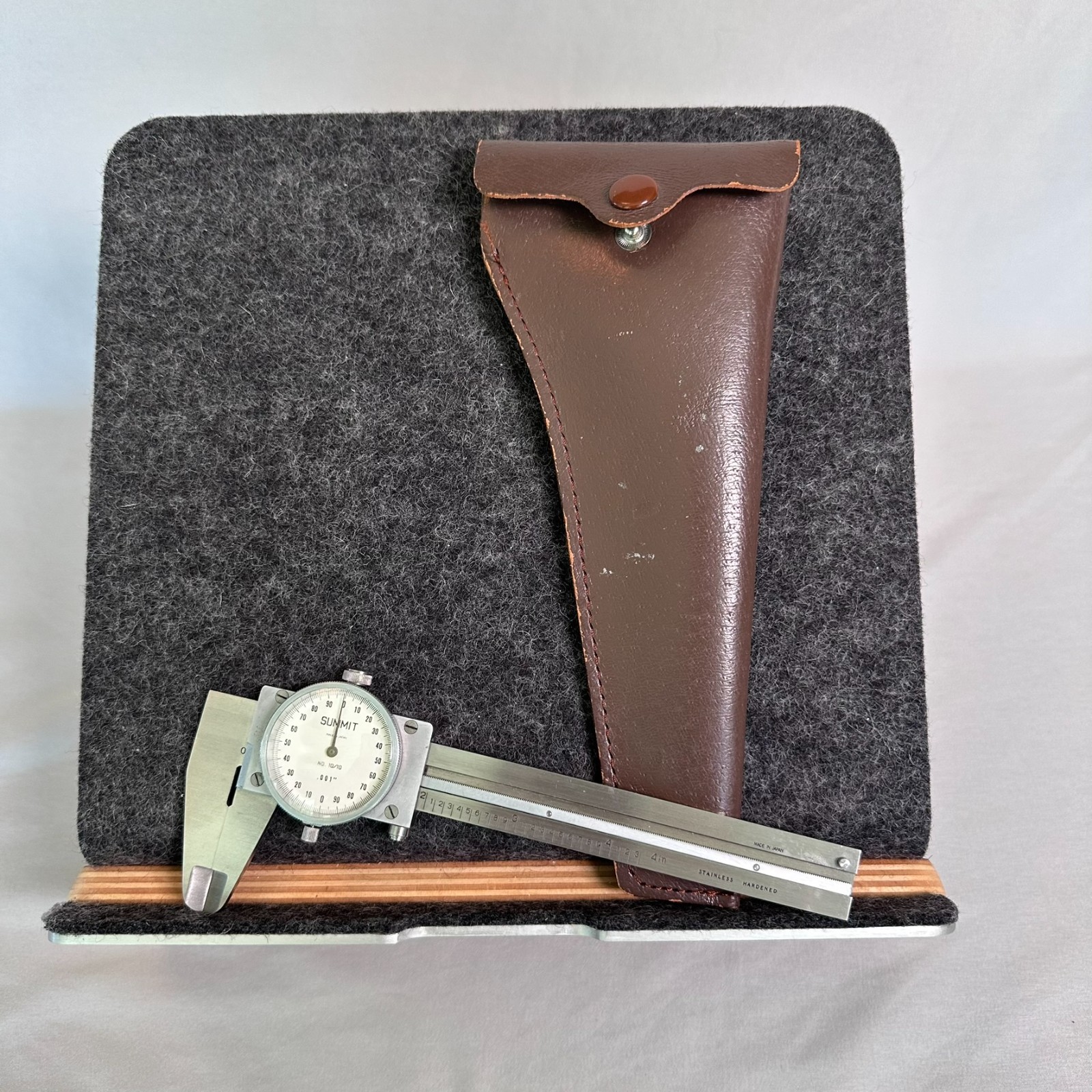 Vintage Summit No 10/10 Dial Caliper .001 Stainless Made in Japan w Case
