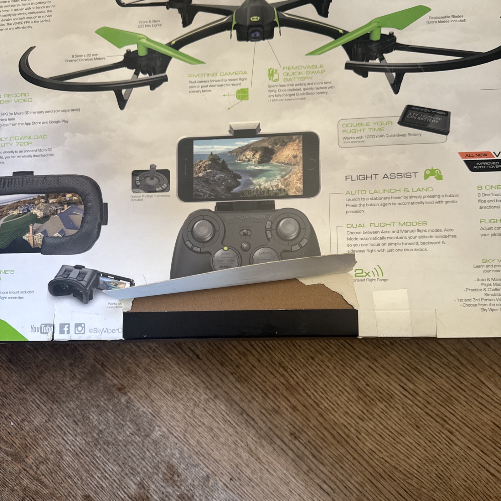 *NEW IN BOX* Sky Viper V2450FPV Streaming Drone with FPV Headset