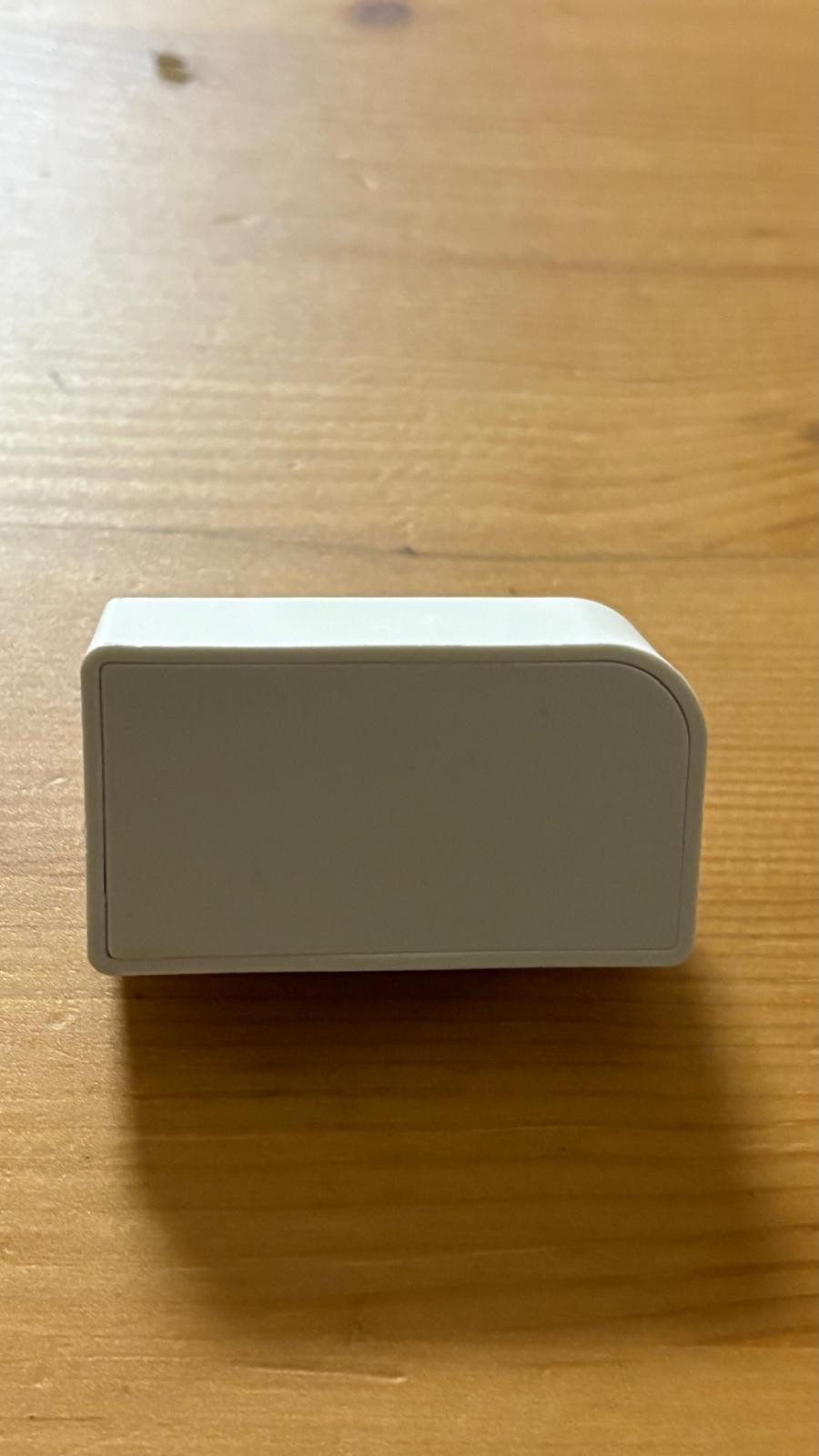 Leviton MLWSB Smart Plug WiFi Outlet Mini Switch 120V Alexa Google