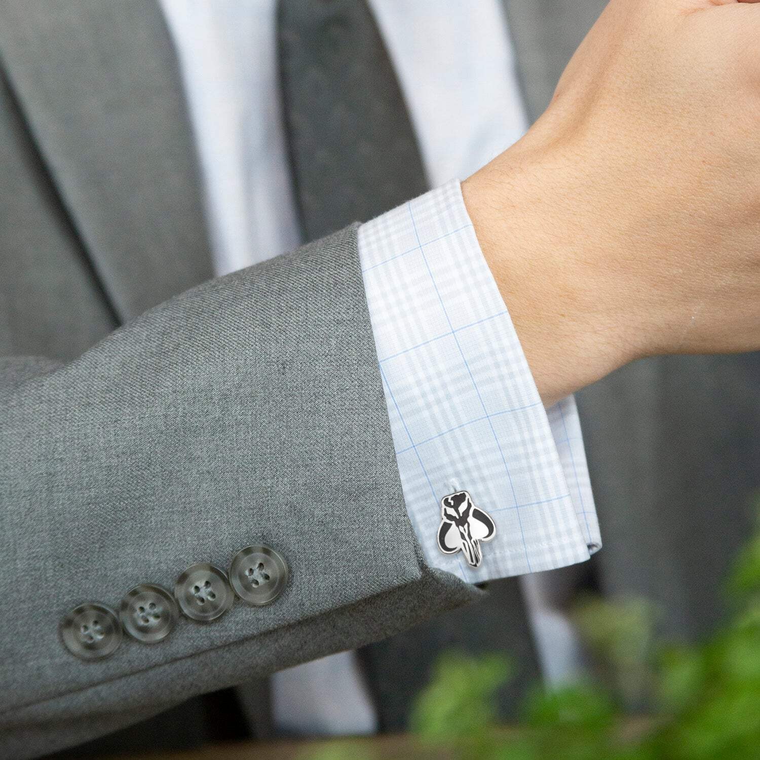 Star Wars Mandalorian Mythosaur Cufflinks