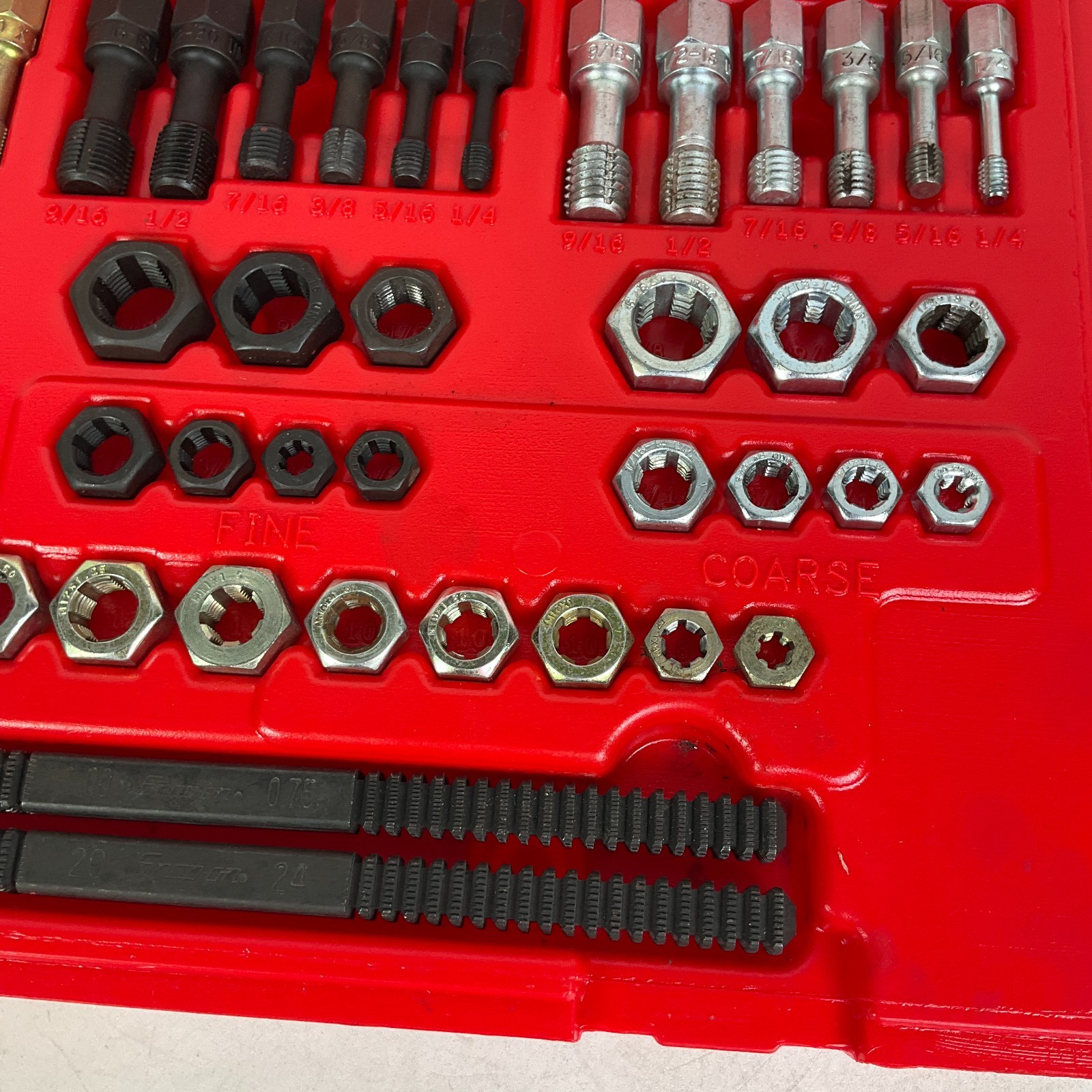 Snap On Tools RTD48 48 Piece Master Rethreading Set Fractional Metric