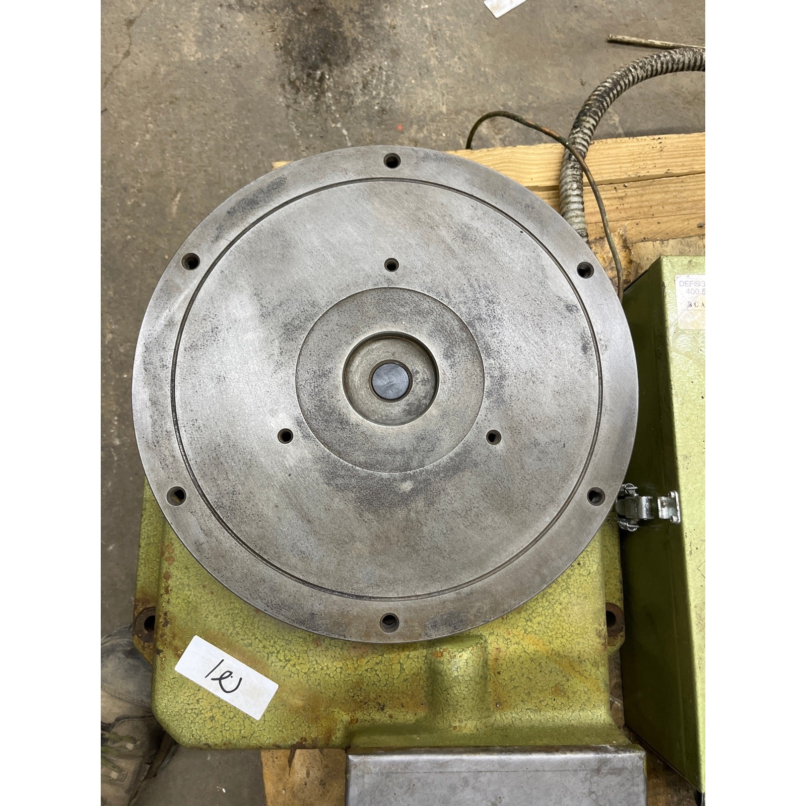 Yukiwa DEF-320 Rotary Indexing Table