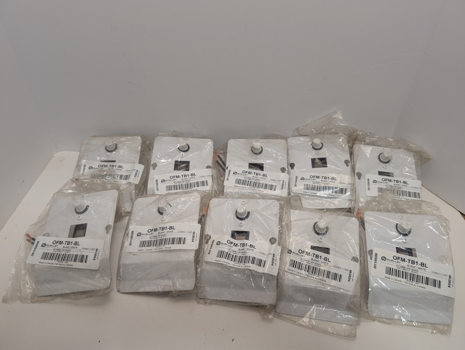 OUELLET OFM-TB1-BL Kits LOT of 10X Thermostats OFM 120-347V - New