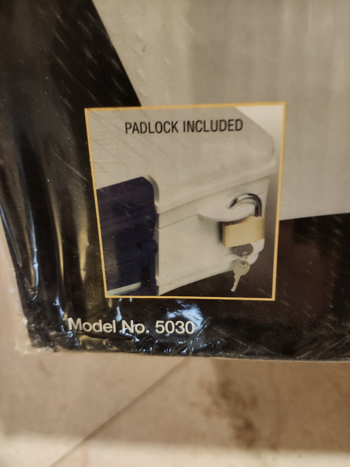 Brinks Home Security Locked Box Fire Safe Rated 1/2 Hour