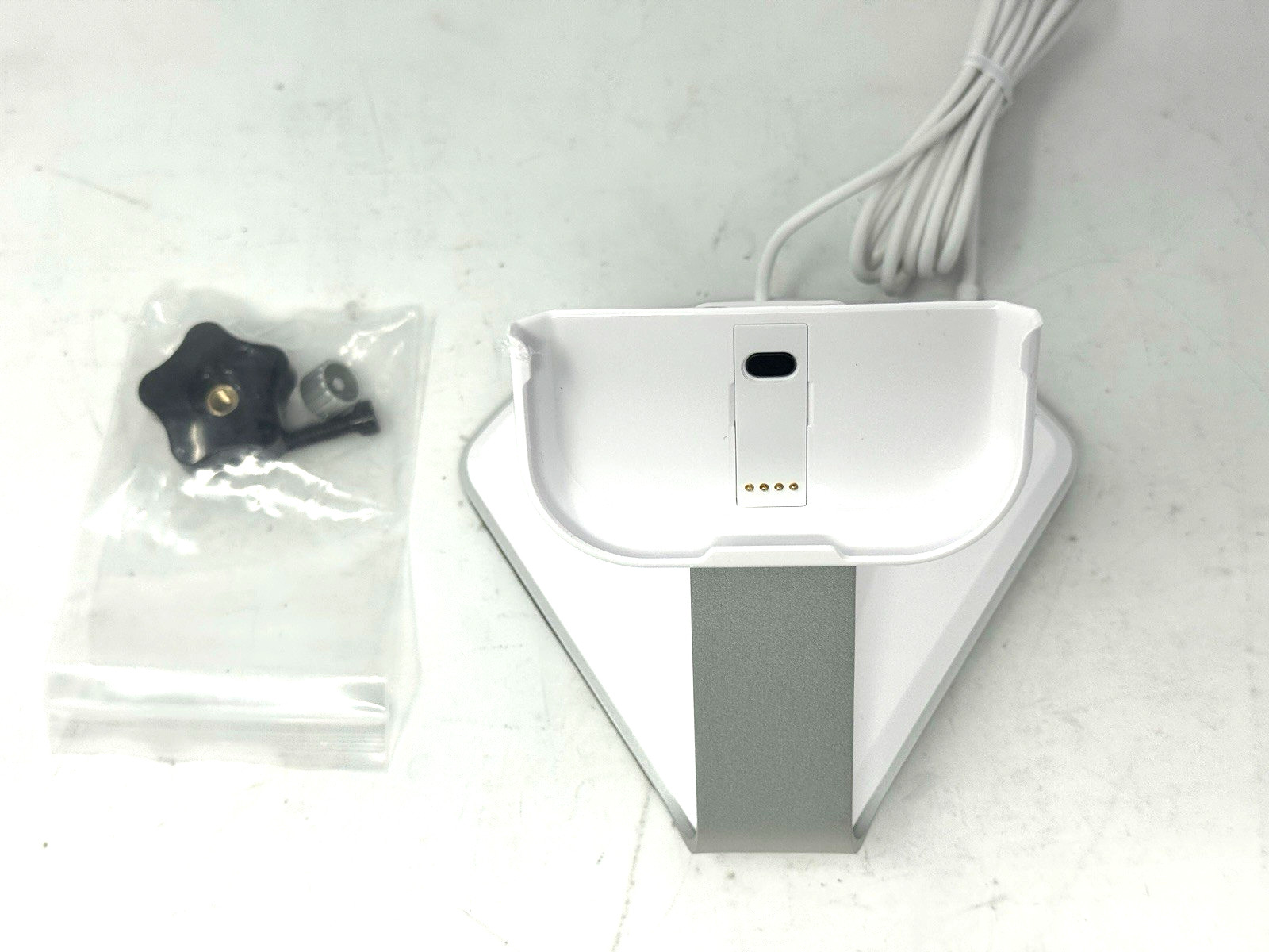 MAGTEK TDYNAMO WHITE STAND/CHARGER ONLY