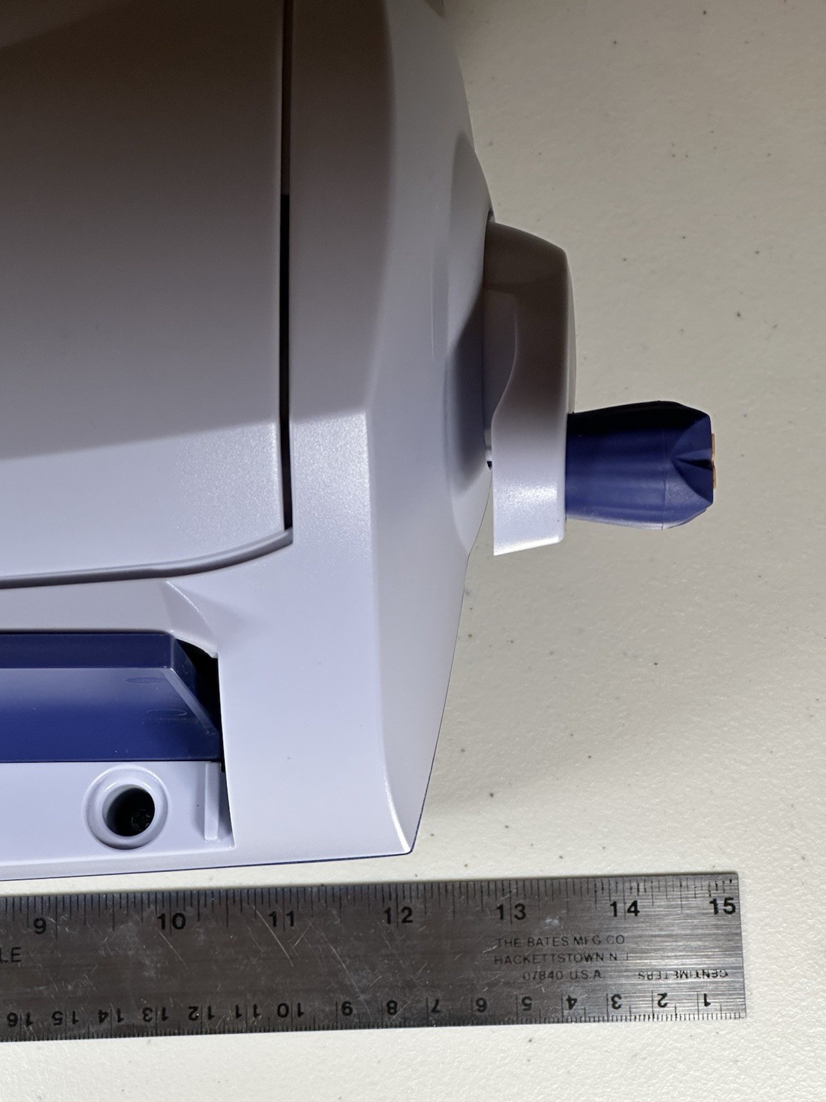 Xyron Model 900 Laminator & Sticker Maker Machine
