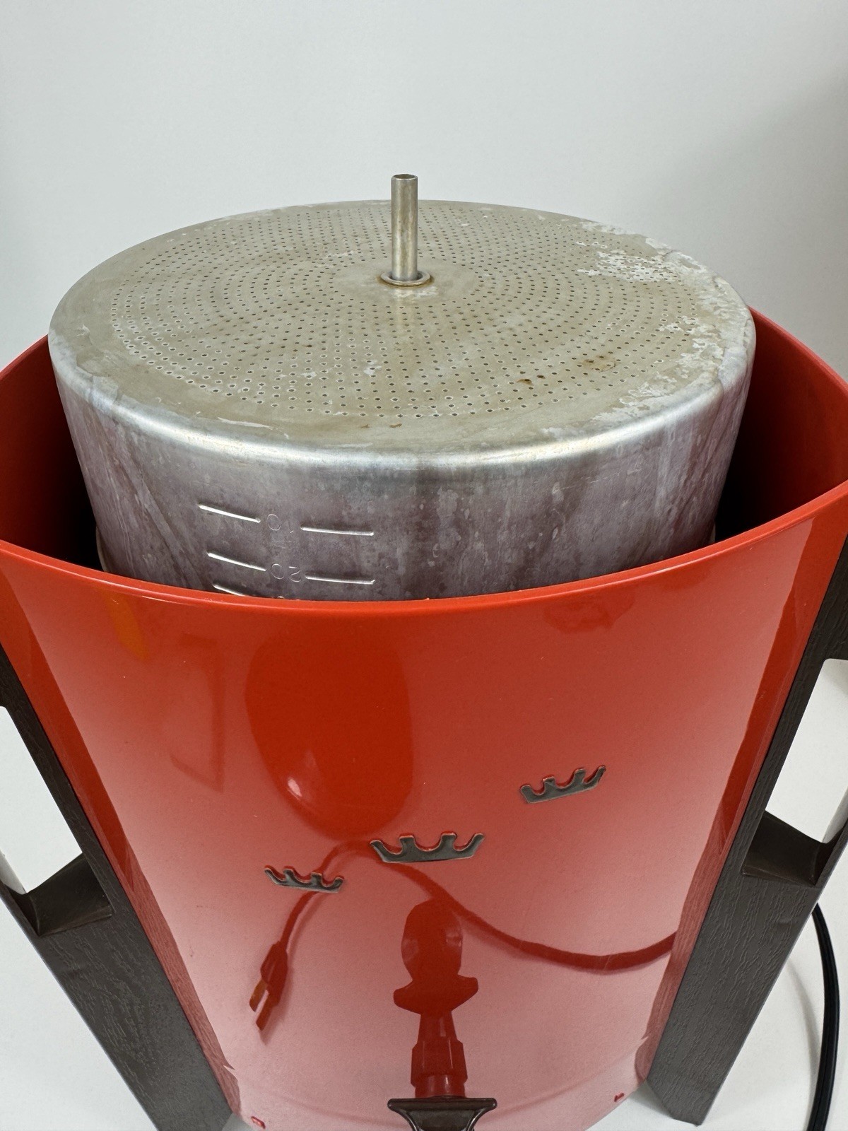 VTG 1972 Burnt Orange Retro REGAL Poly Automatic PERCOLATOR #7530 Triangle Shape