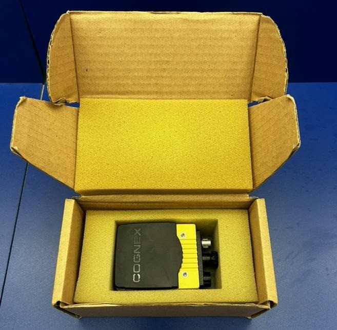Cognex IS7802M-373-LAB Type 821-10035-2R In-Sight Vision Camera