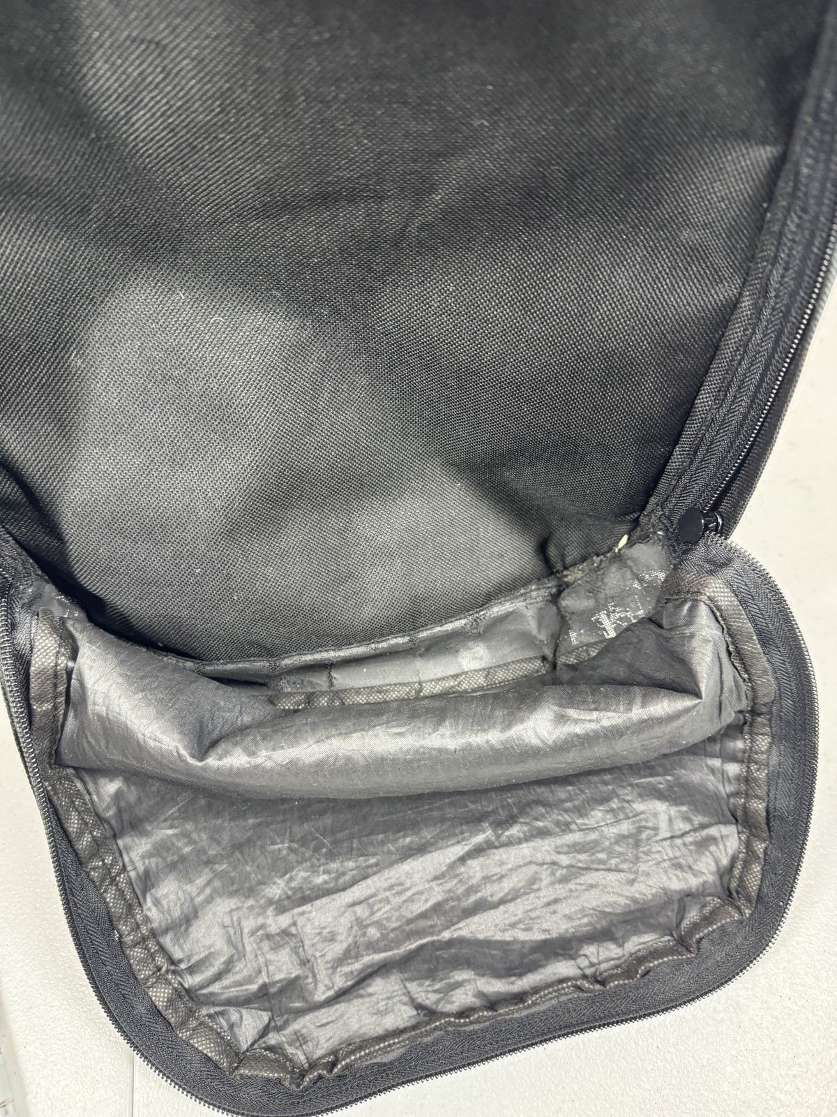 🍀 Black "Smell Proof" Backpack with Padded Straps & Front Zipper Pocket