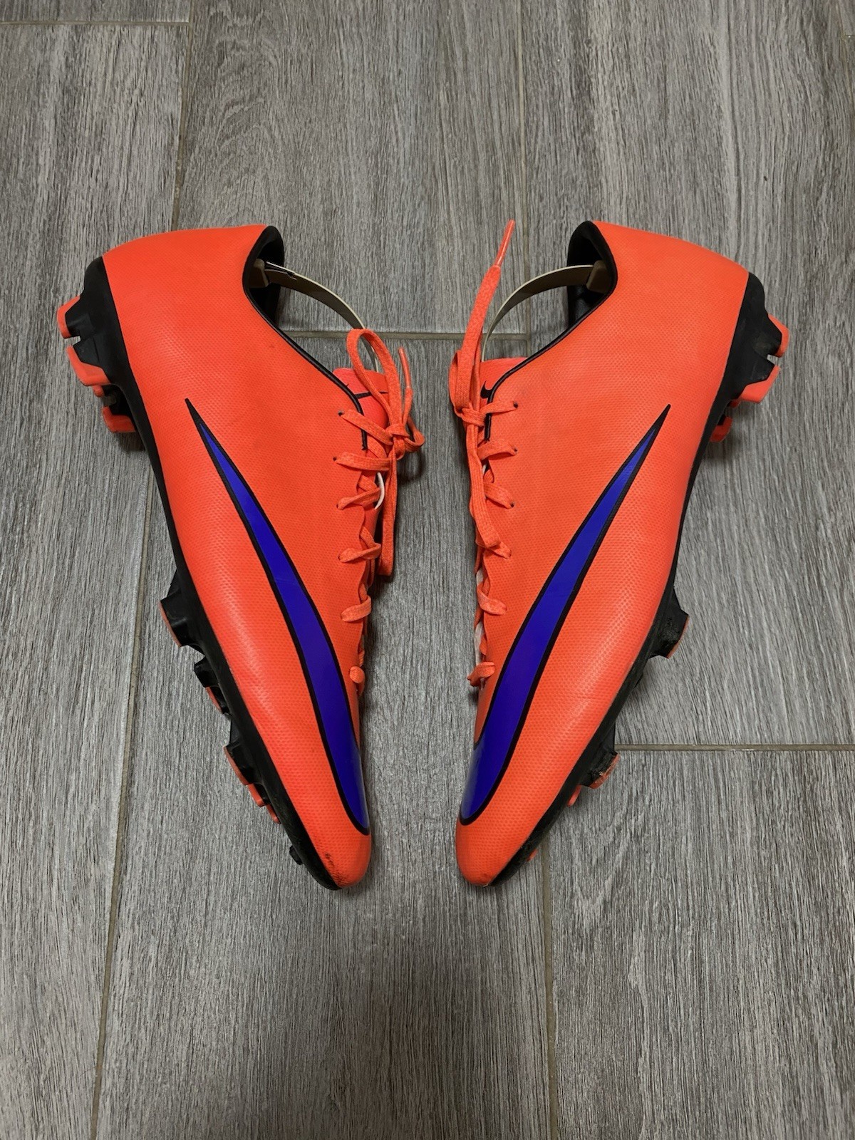 NIKE MERCURIAL VICTORY V FG RED SOCCER CLEATS FOOTBALL BOOTS US11.5 UK10.5 MENS