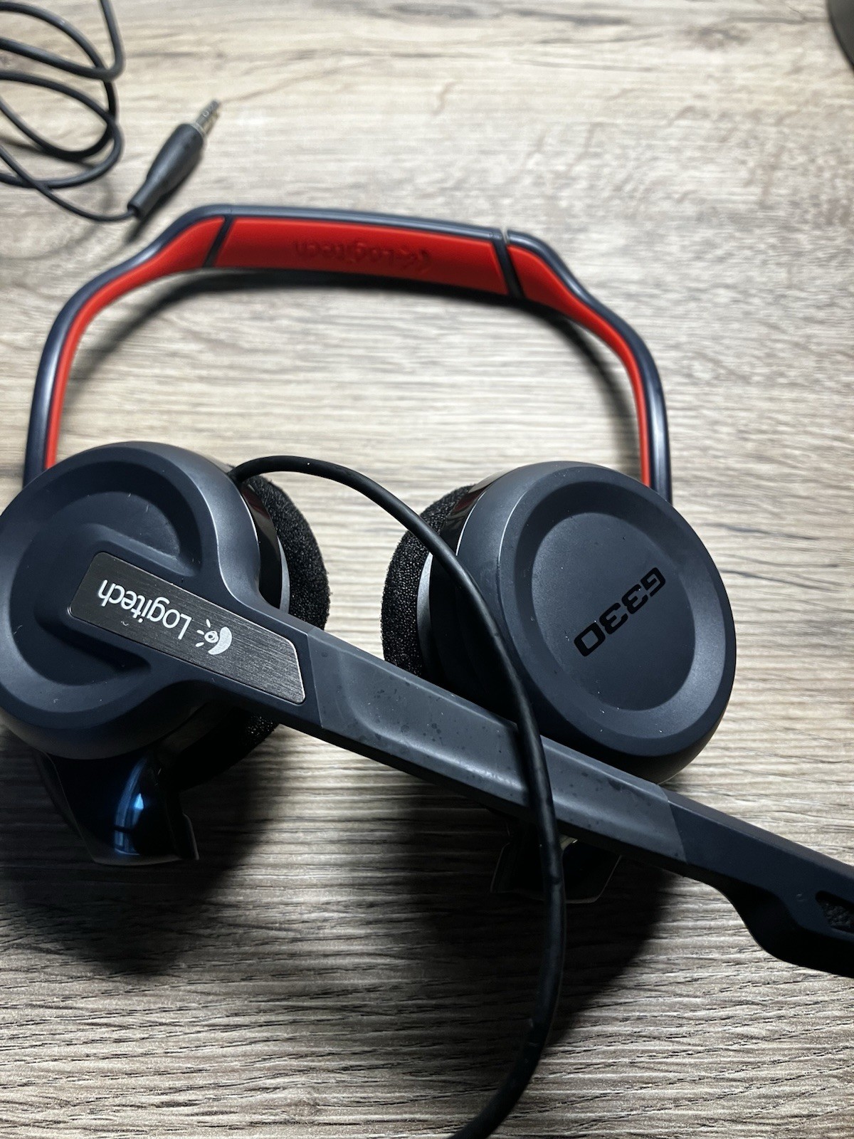 LOGITECH G330 STEREO GAMING HEADSET | Used - Good Working Order