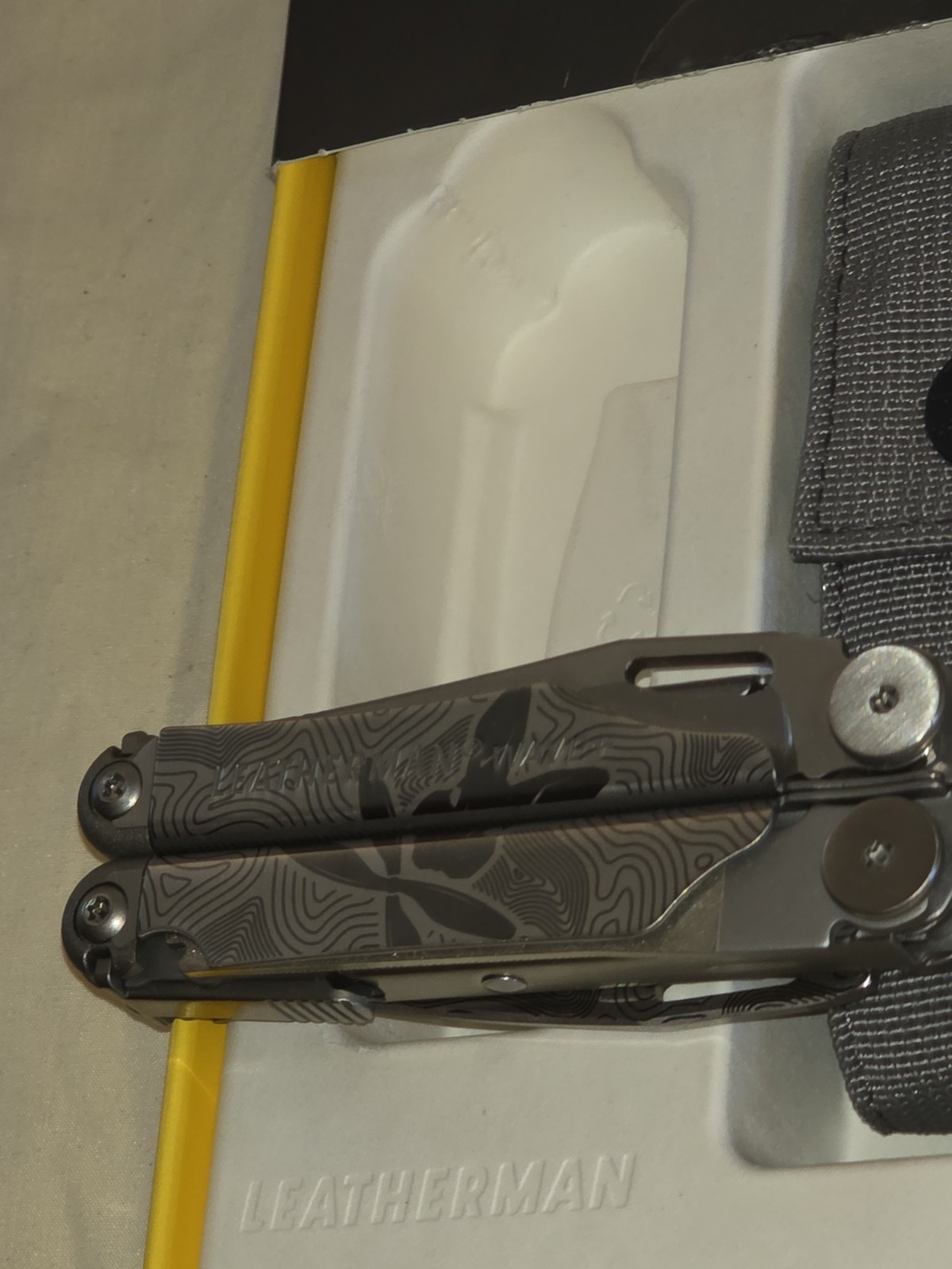 RARE Custom Shop Leatherman Wave Plus Multi-Tool Black & Silver Design New Nice