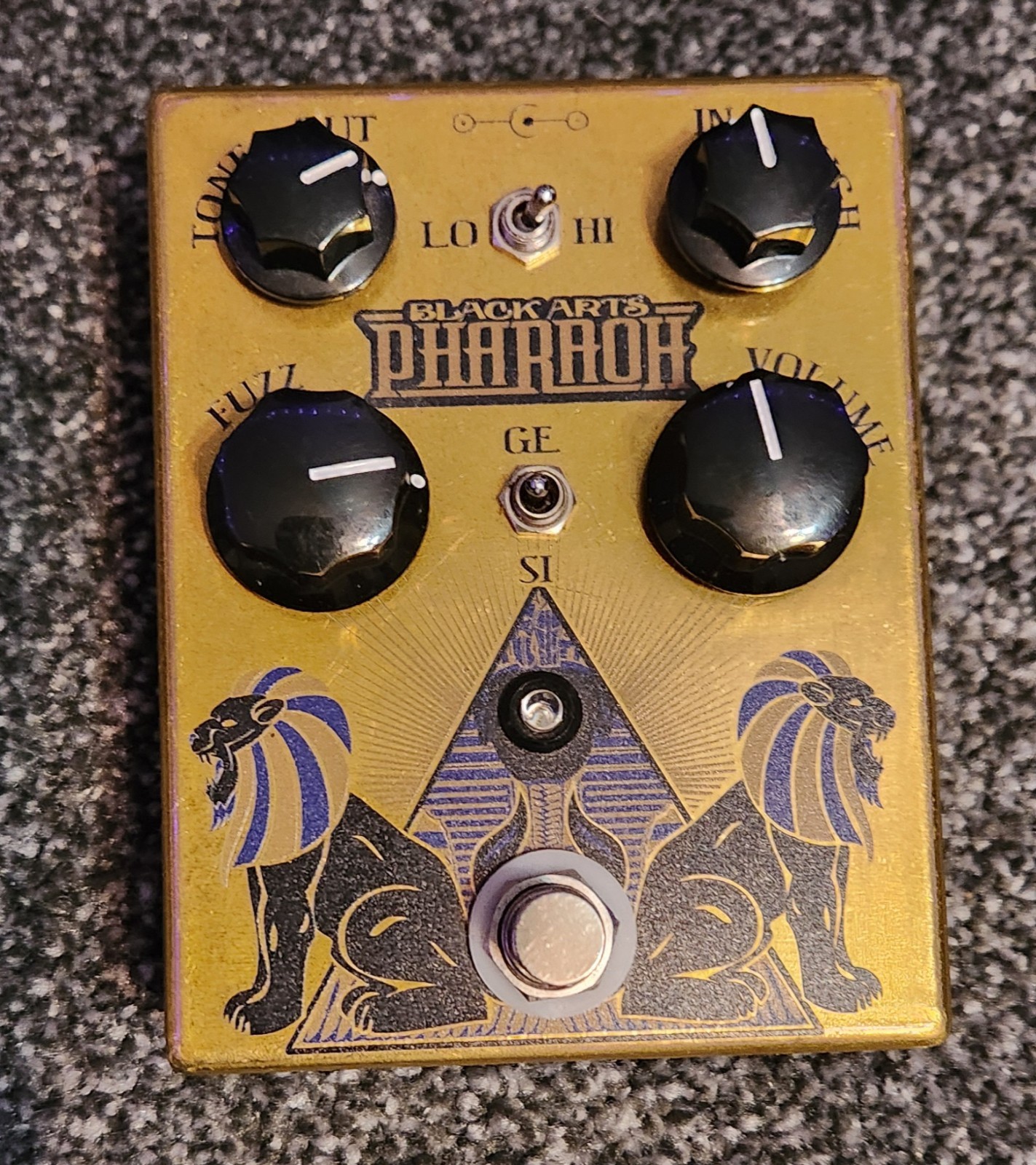 Black Arts ToneWorks Pharaoh Fuzz Guitar Effects Pedal