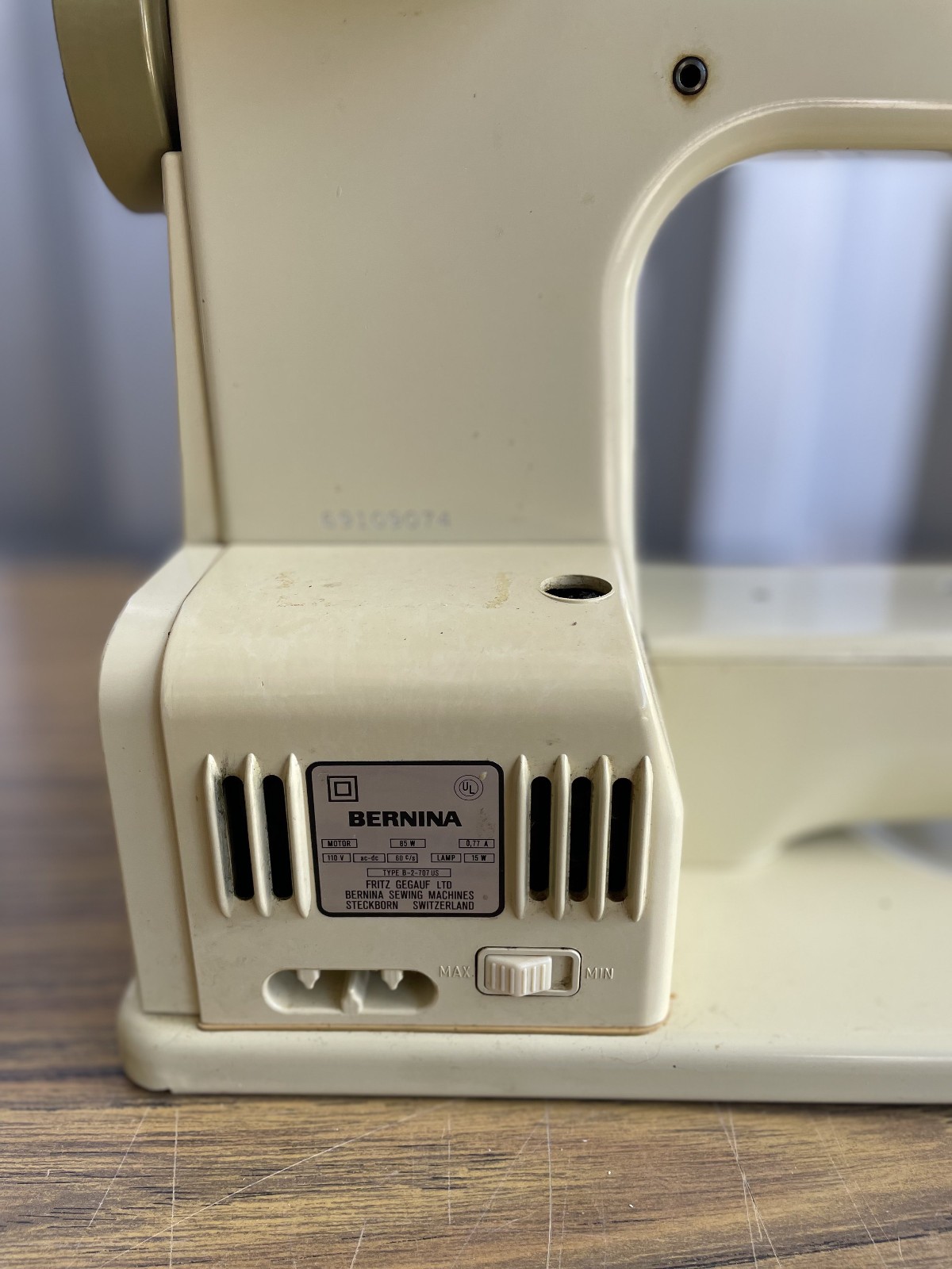 Bernina 707 Minimatic Sewing Machine W/Pedal Tested and Works