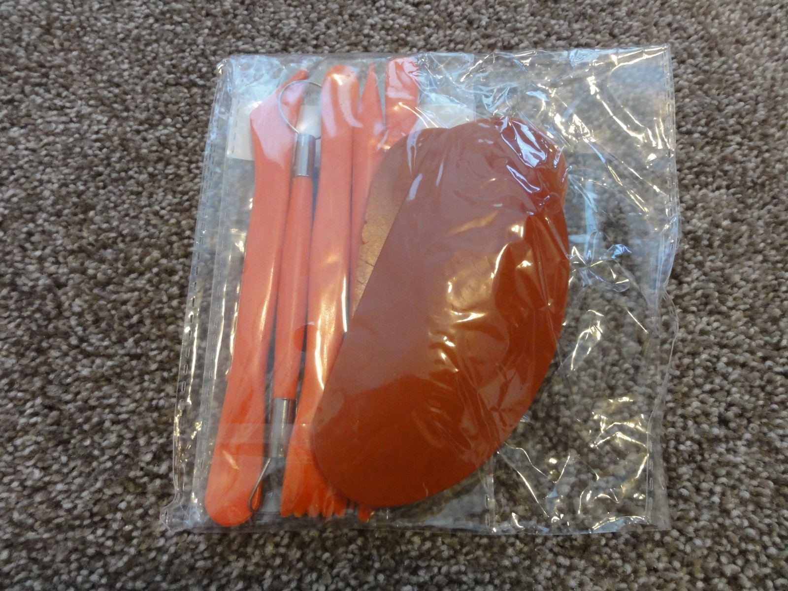 NEW 8 PIECE PLASTIC POTTERY TOOL KIT