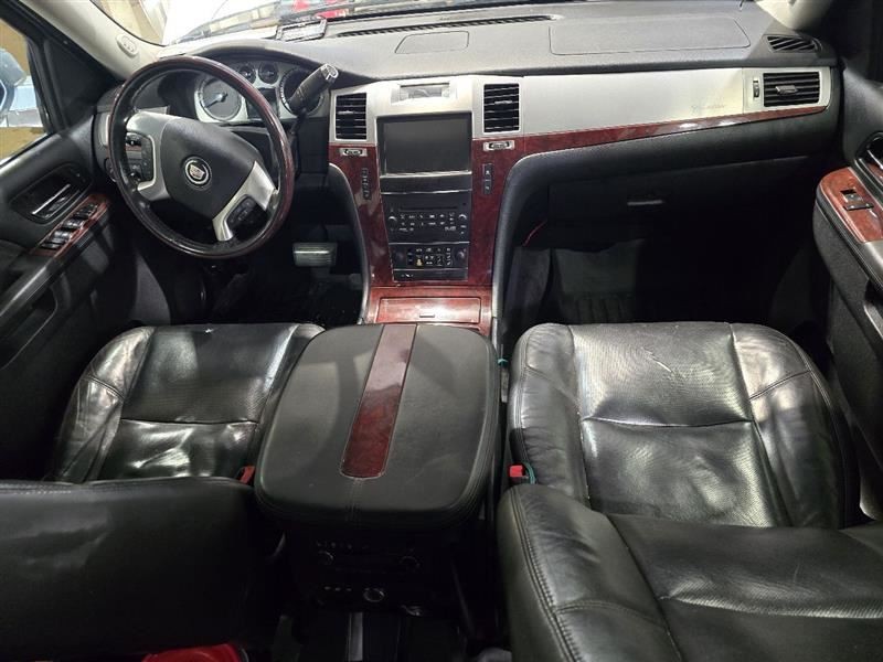 Camera/Projector Camera Liftgate Mounted Fits 09-14 ESCALADE 609382