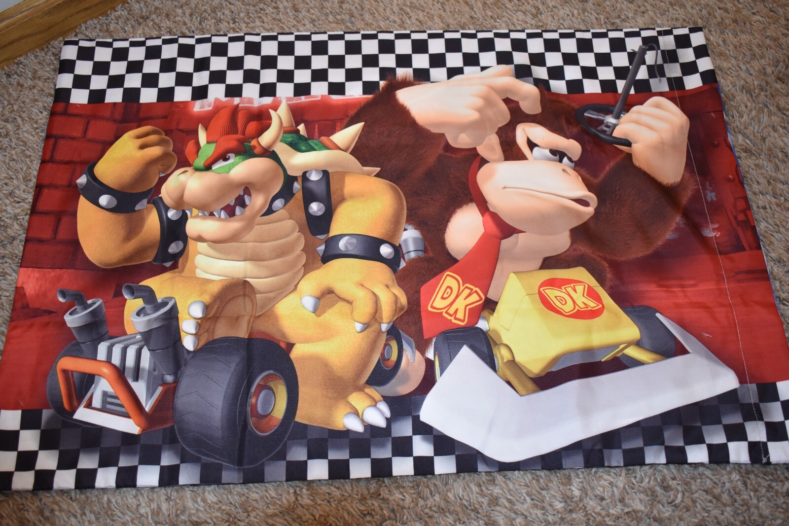 K9 NWOT MARIO KART Bowser Yoshi Reversible Twin/Full Bed Microfiber Pillow Case