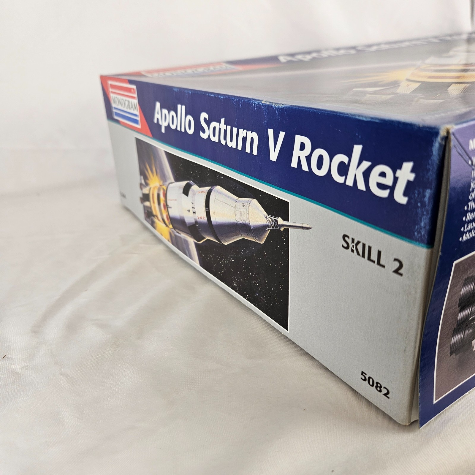 Monogram Apollo Saturn V Rocket 1/144 Scale Plastic Model Kit