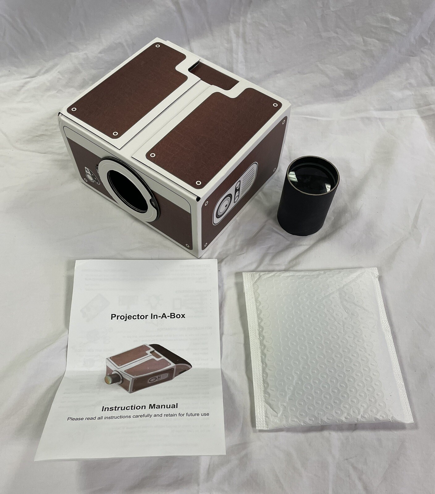 Smartphone Projector Screen Project From Your Phone Cardboard Box Portable VGC