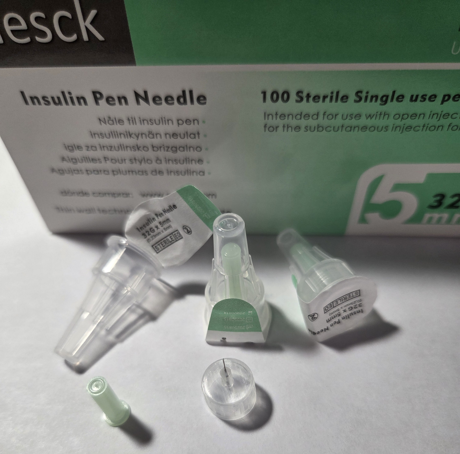 5 boxes x 100 insulin tips, 32G x 5 mm, only $6.5 per box, high quality