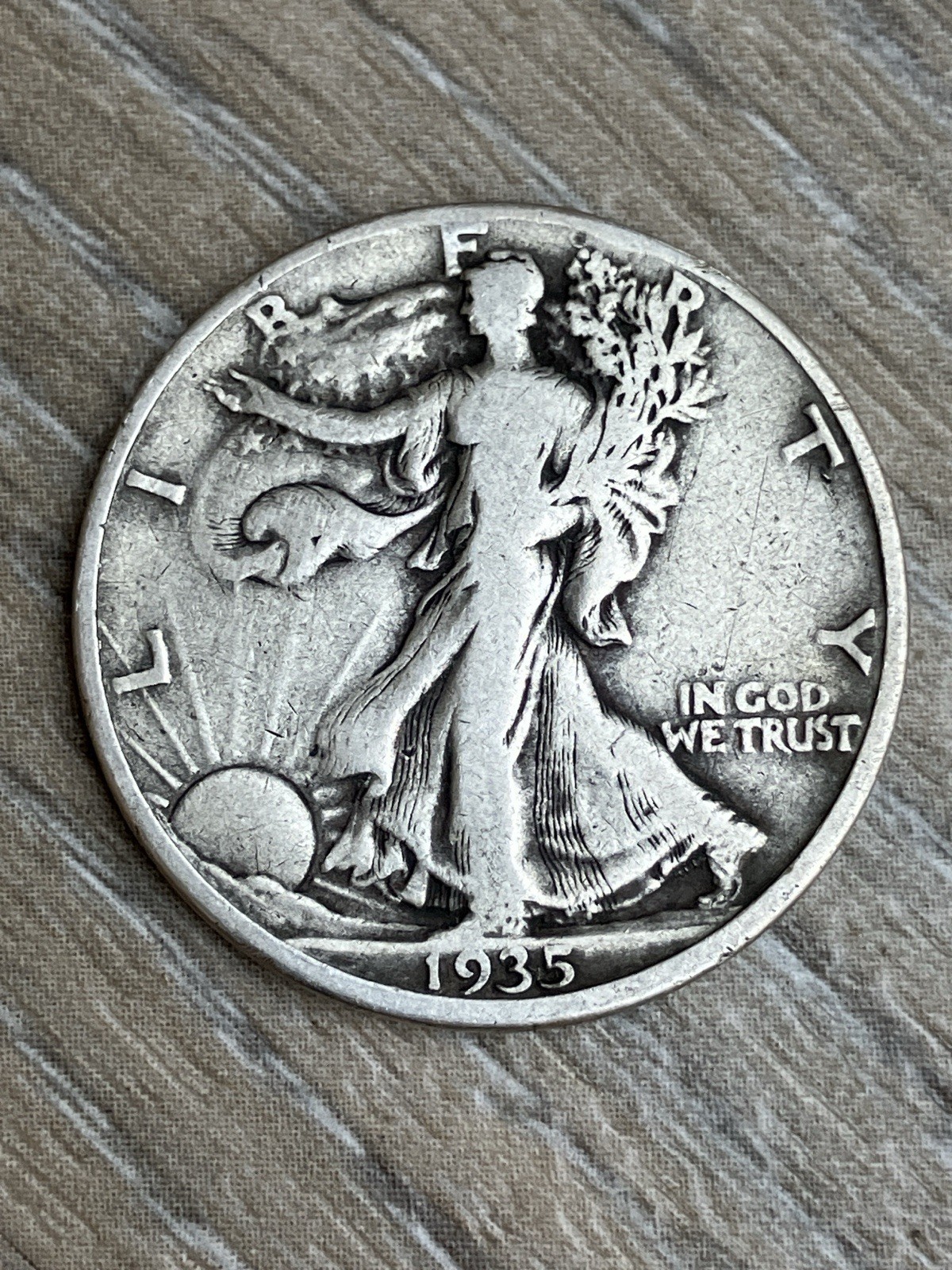 1935 D    WALKING LIBERTY HALF DOLLAR