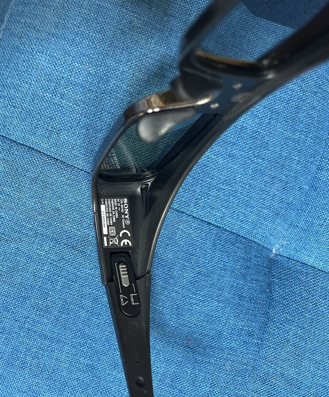 Sony Tv 3d Glasses Br 100 With Case