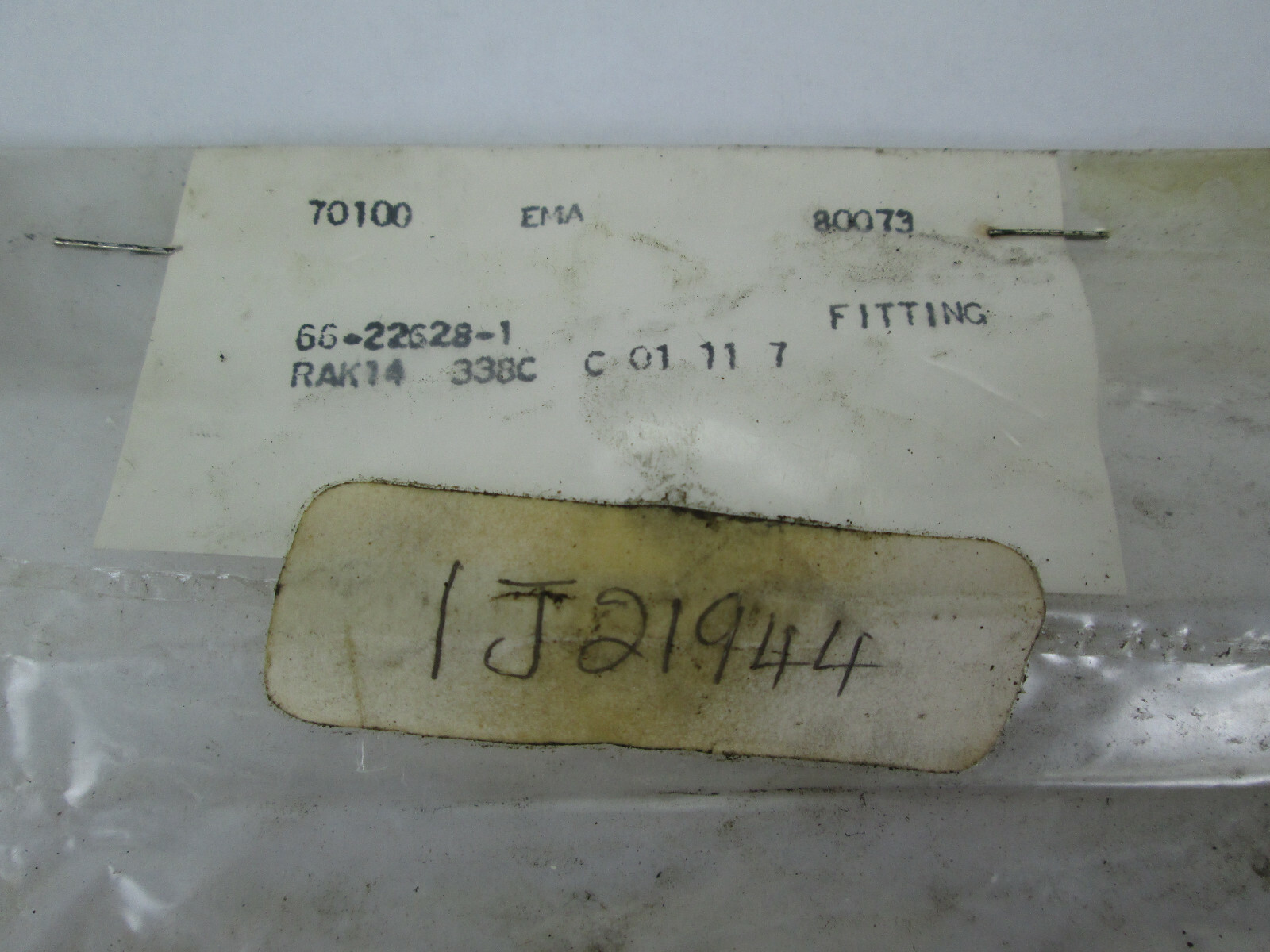 New NOS Military Aviation Surplus Fitting 1J21944 66-22628-1 Airplane Part