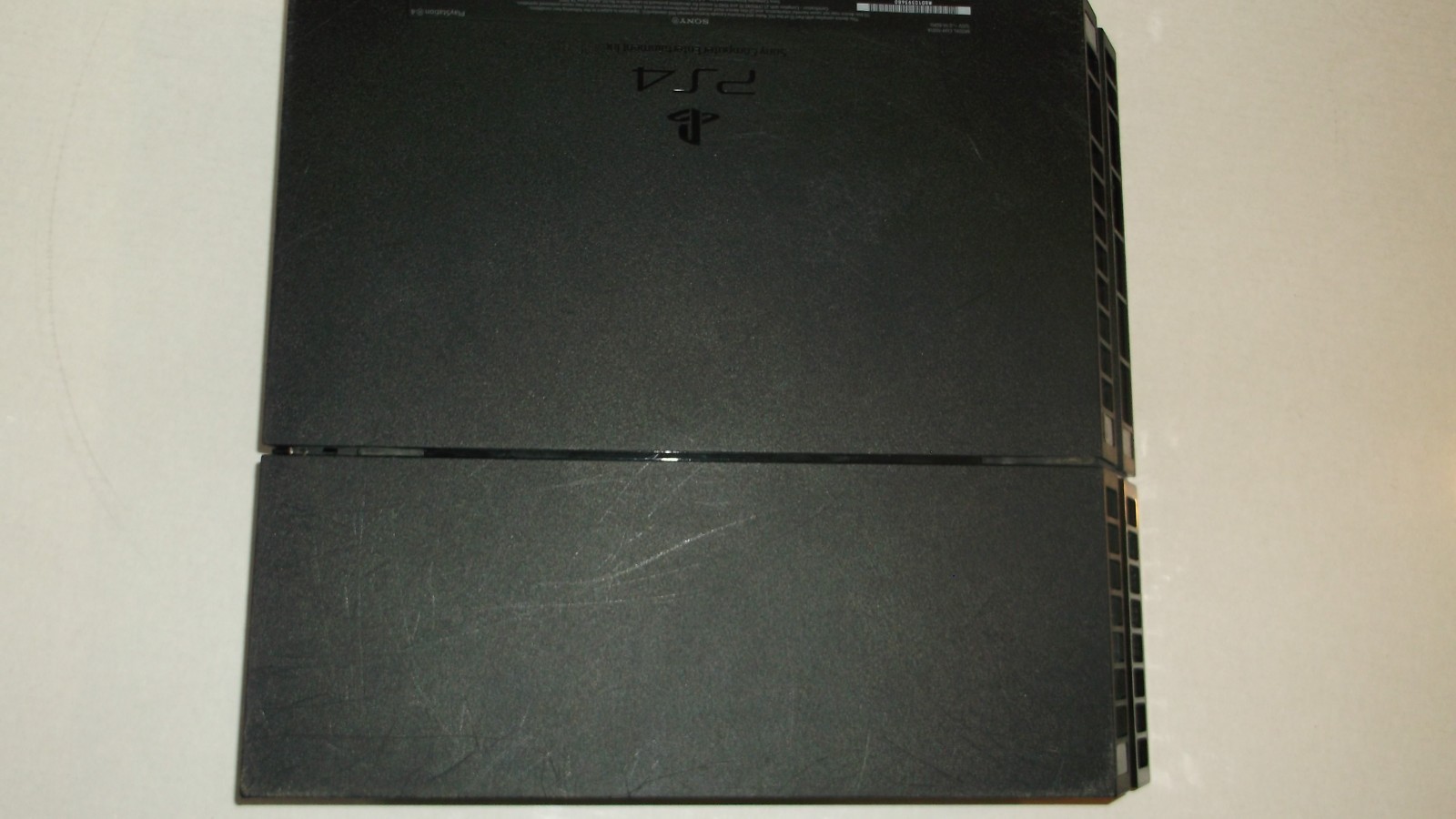 PS4 FAT CONSOLE WITH CONTROLLER