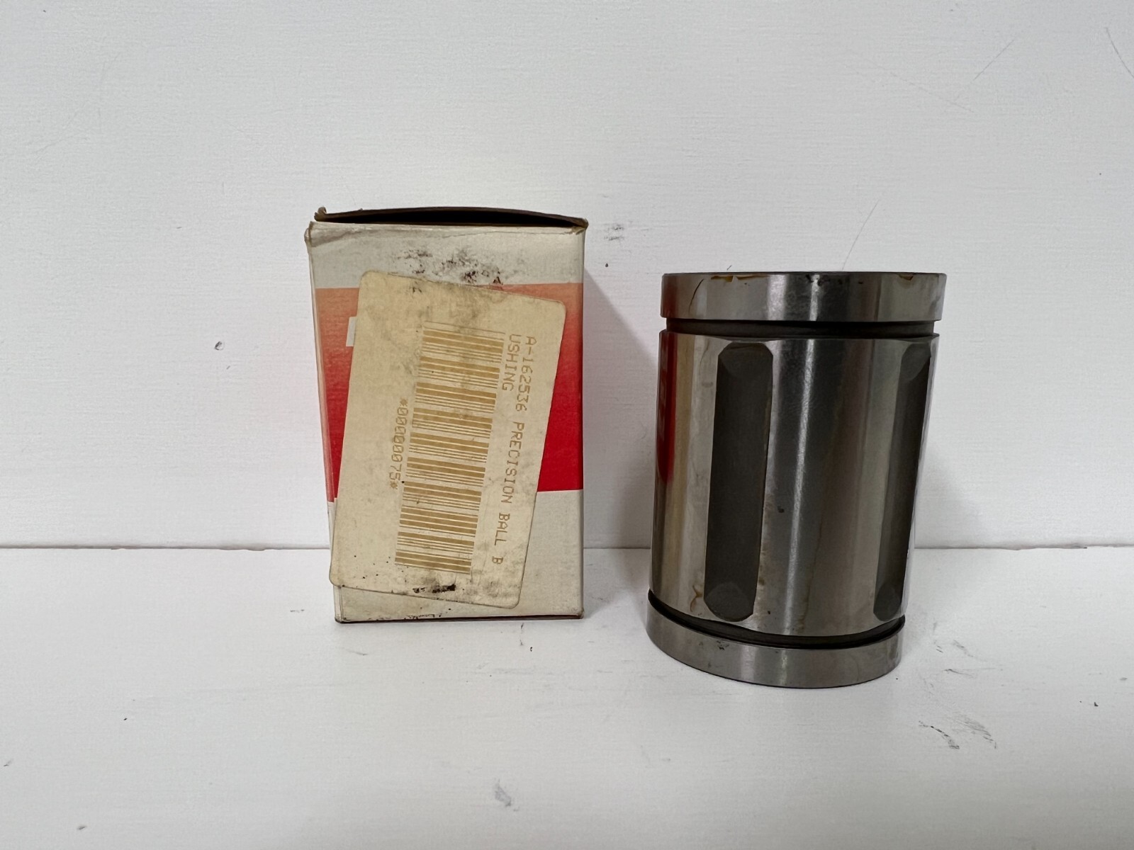 NEW OLD STOCK! THOMSON LINEAR BALL BUSHING A-162536