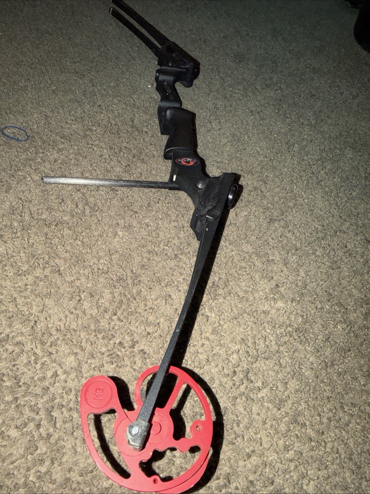 Genesis Mini Right Handed Bow - Black (12232) Handle Heald On Right Hand As Is