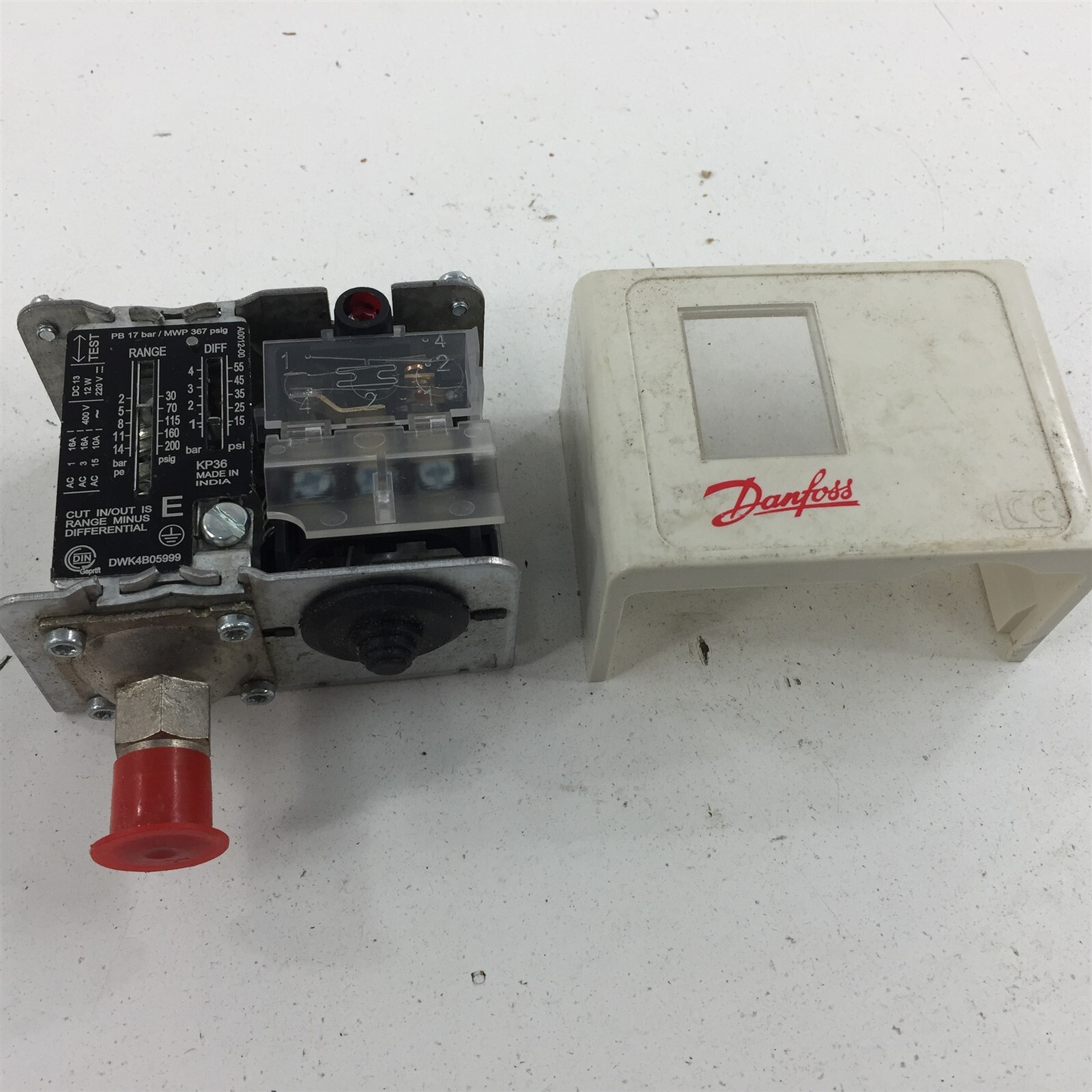 Danfoss Pressure Switch DWK4B05999 KP36