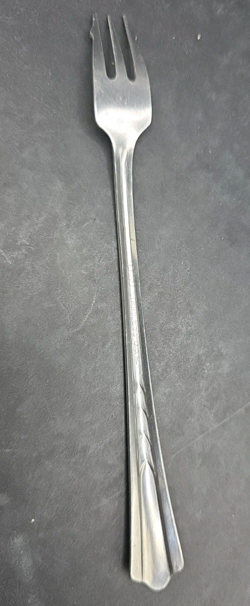EKCO STAINLESS COCKTAIL FORK