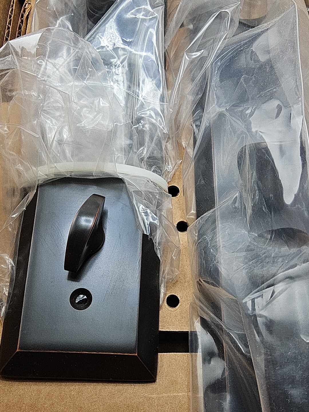 Emtek 4415crhus10B. RH. Keyed Entry Handleset