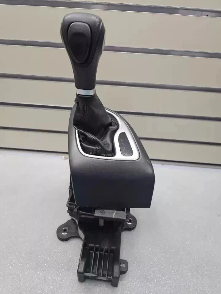 2013-2016 Dodge Dart Automatic Trans Floor Gear Shifter Assembly OEM