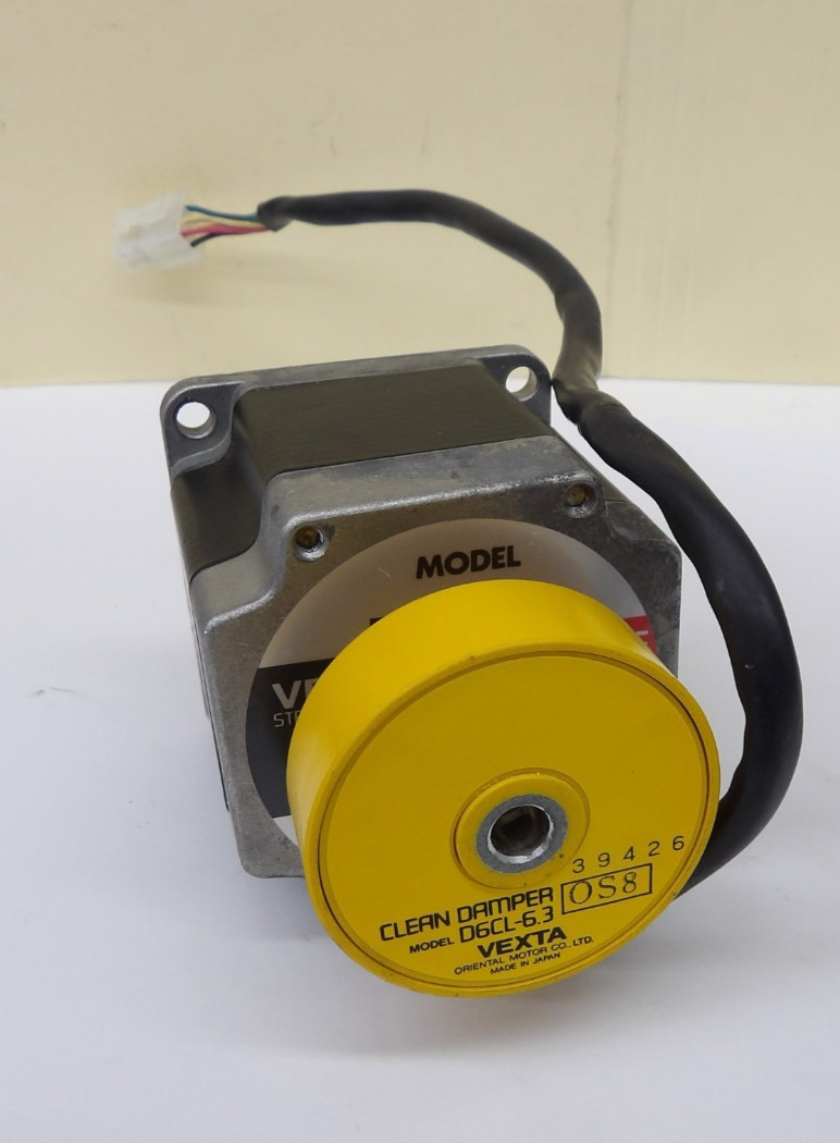 Vexta PK266-03B 2 Phase Stepping Motor with D6CL-6.3 Clean Damper