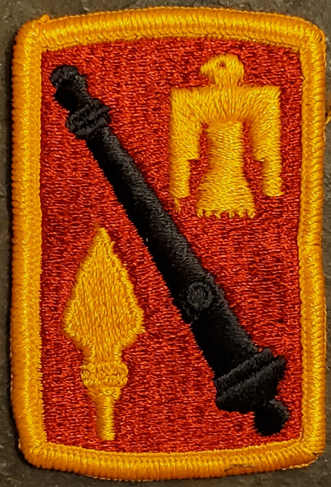 45th Field Artillery Brigade US ARMY Shoulder Patch COLOR DRESS VTG ORG MILITARY