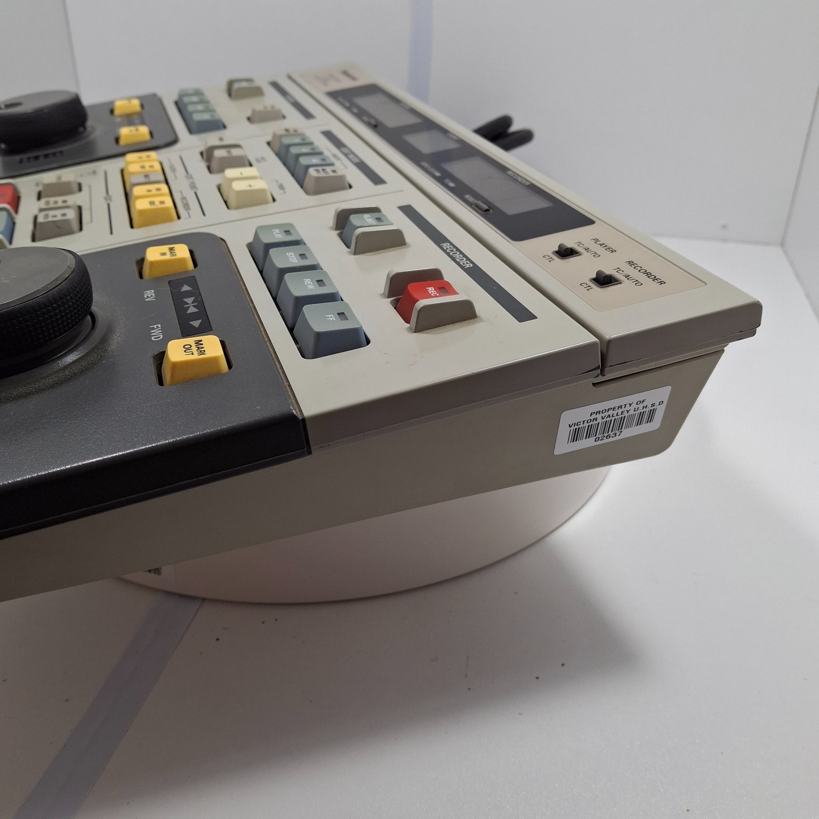 Panasonic AG-A770 Editing Controller Keyboard – Powers On – w/ 15-Pin Cable