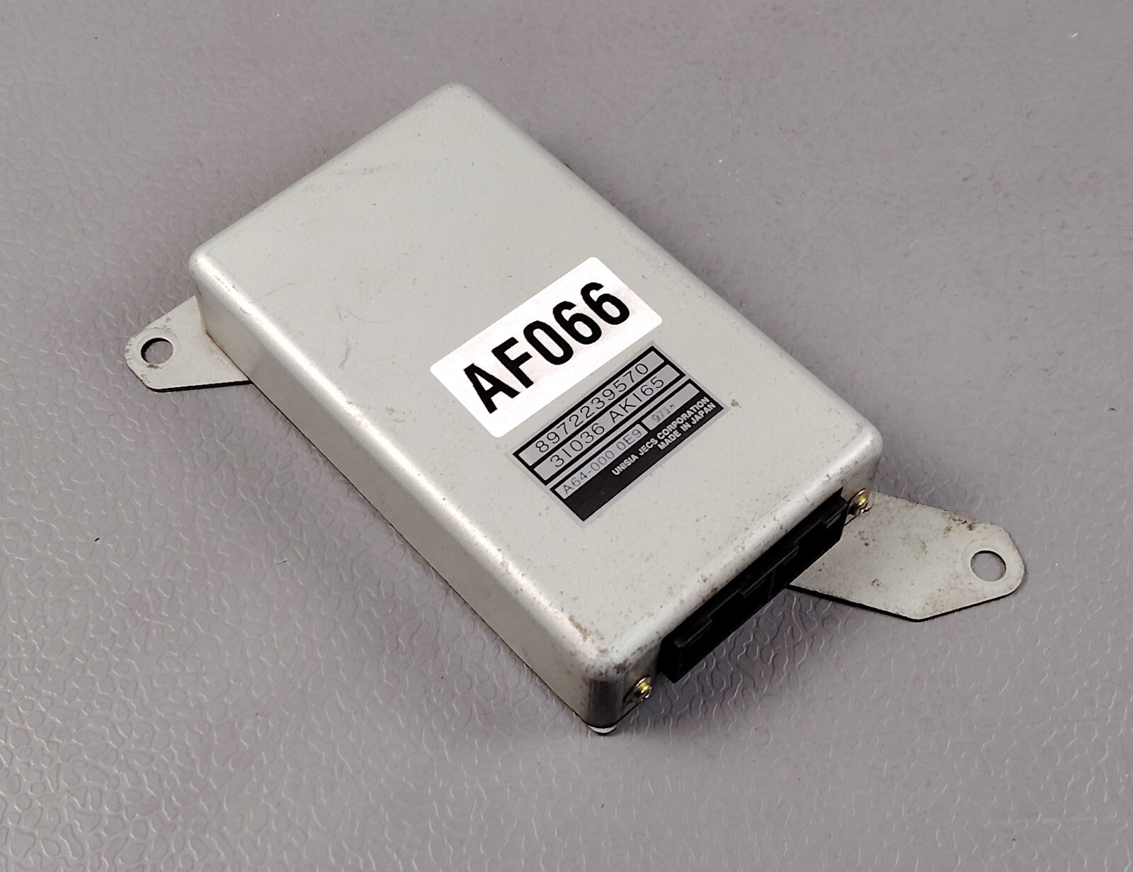 ISUZU NPR 4HL1 TCM TRANSMISSION CONTROL MODULE UNIT TCU 8972239570