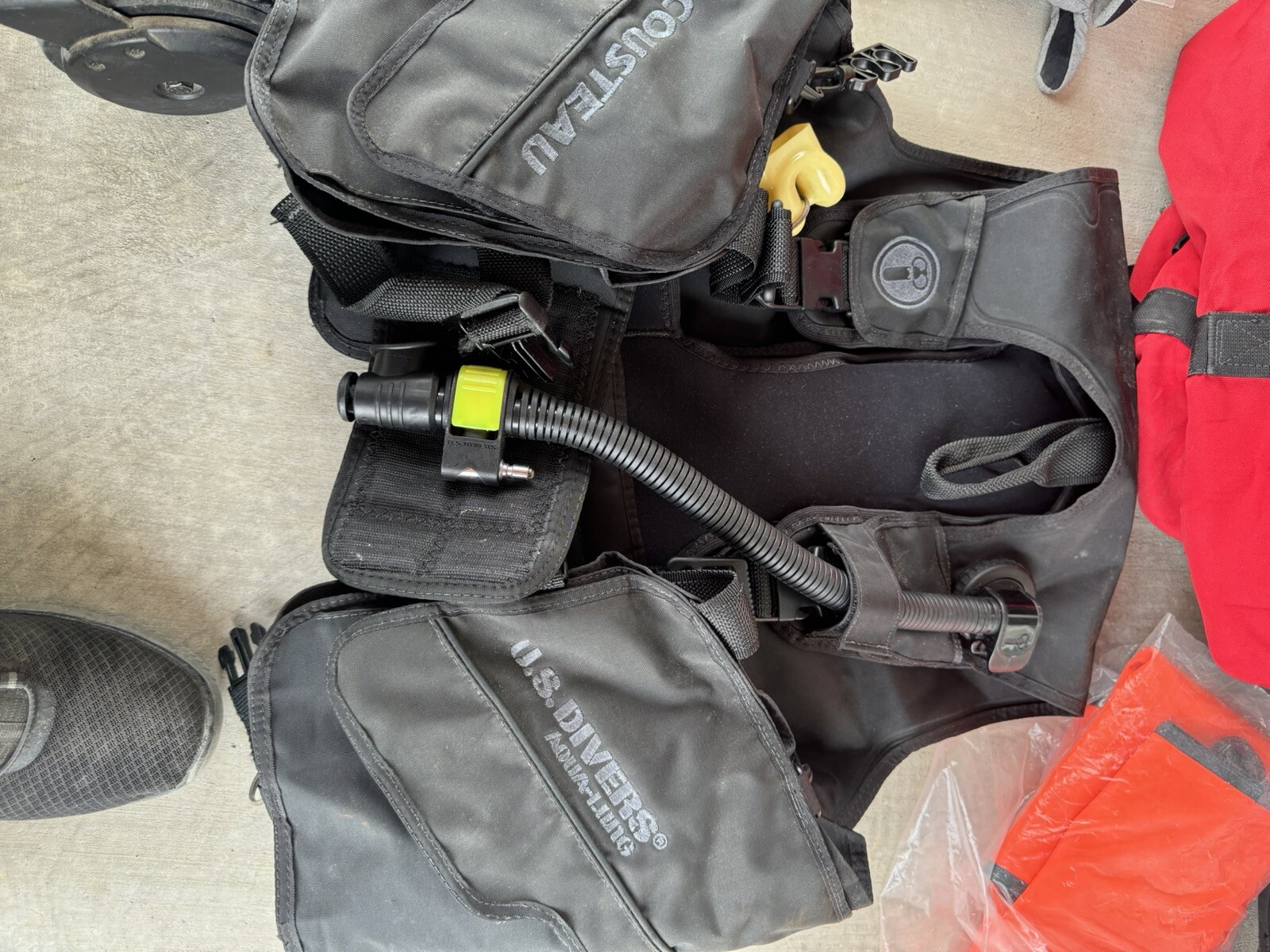 US DIVERS AQUA LUNG COUSTEAU RDS BCD with Weight Pockets - Size L