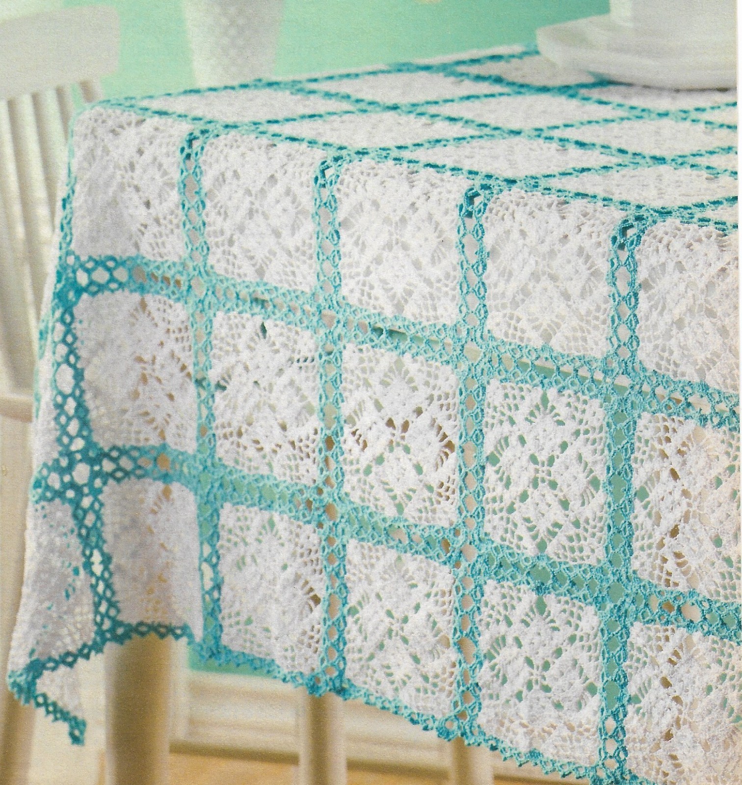 Garden Trellis Tablecloth crochet pattern instructions