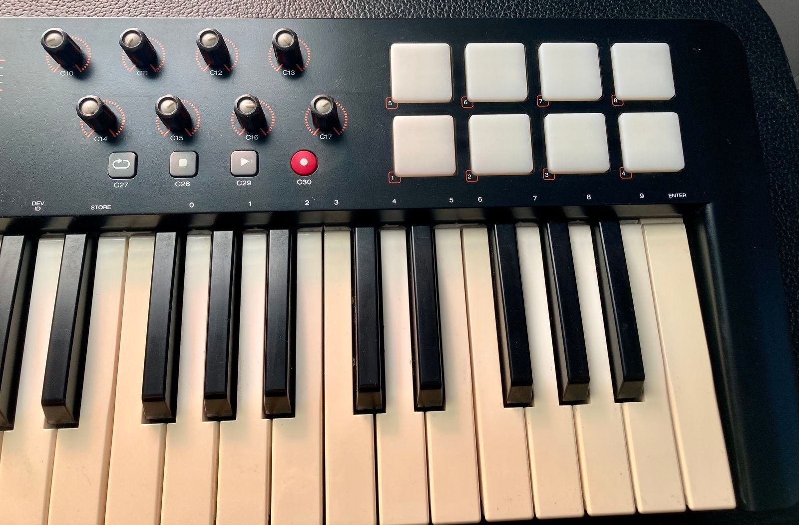 Oxygen 49 MK IV USB MIDI Keyboard Controller (mostly good condition, see desc)