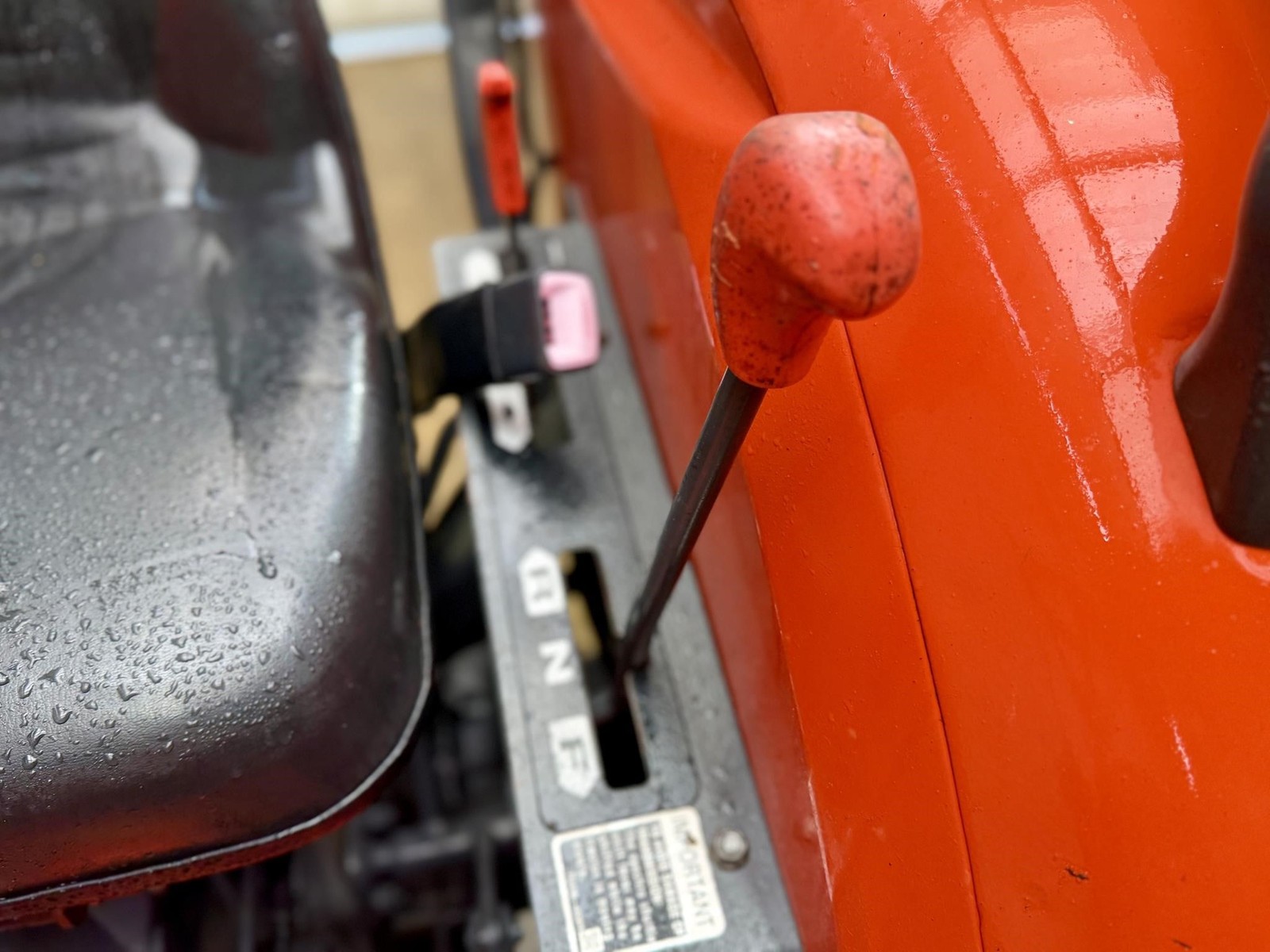 2012 KUBOTA L4600 OROPS 4WD TRACTOR WITH LA754 LOADER