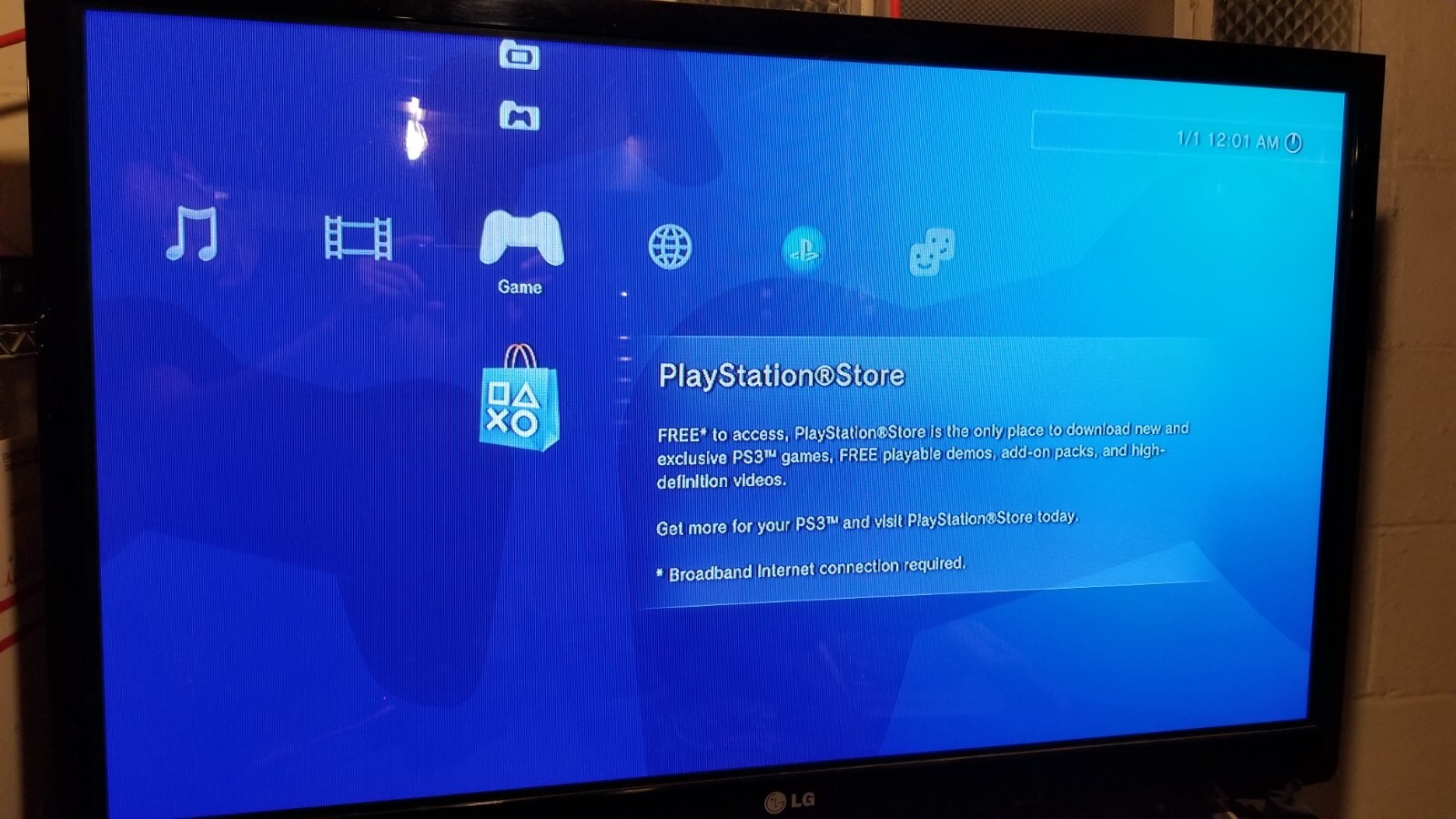 Sony PlayStation 3 PS3 Slim Console 160GB (3001A) w/Controller & Cables Working!