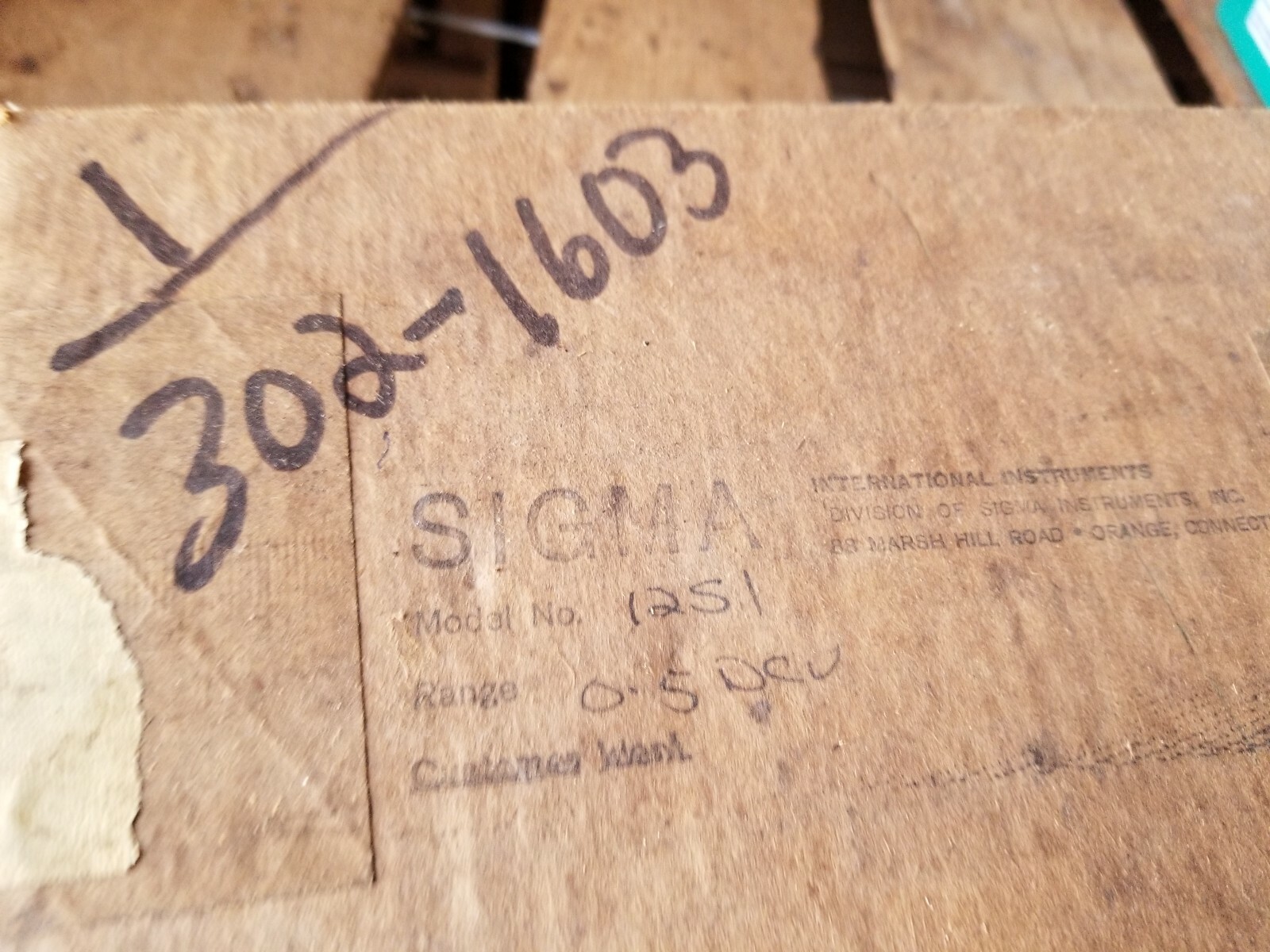SF5DCV SIGMA 0-5 MILS DISPLACEMENT VERTICAL PANEL METER IN/SEC VELOCITY NOS