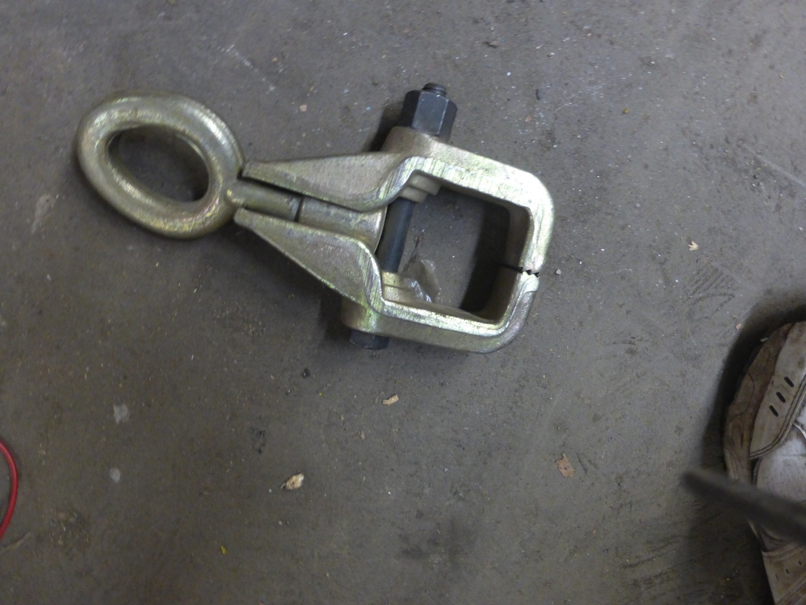 Pulling puller clamp body shop clamp Frame machine Collision