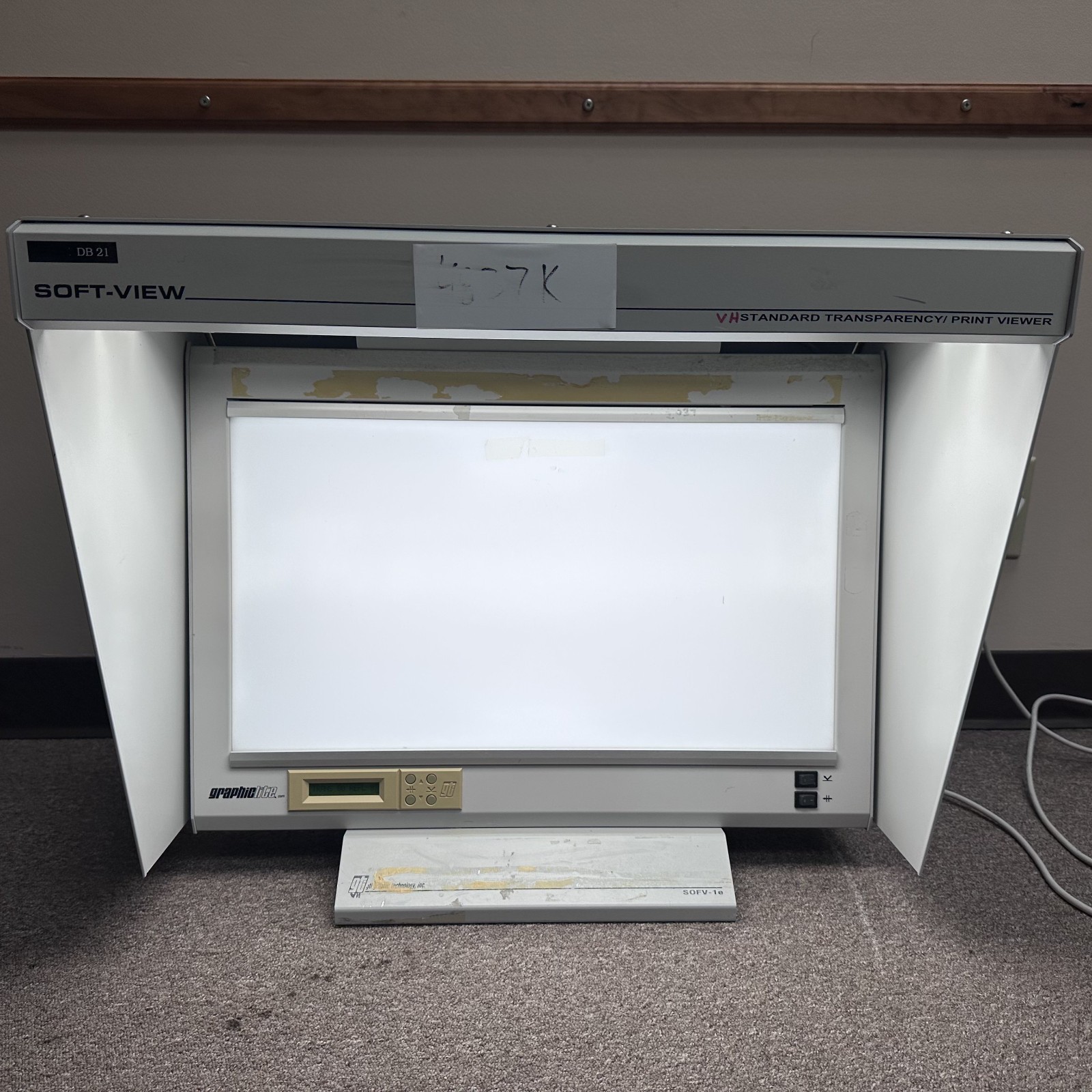 GTI Soft-View SOFV-1e Graphiclite D5000 Transmission/ Reflection Print Viewing