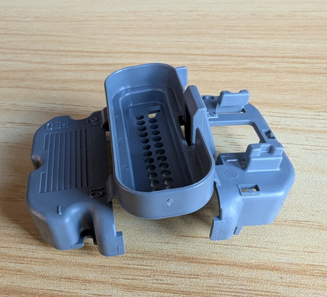 710000399 Can-Am/Ski-Doo OEM Logement Female Housing