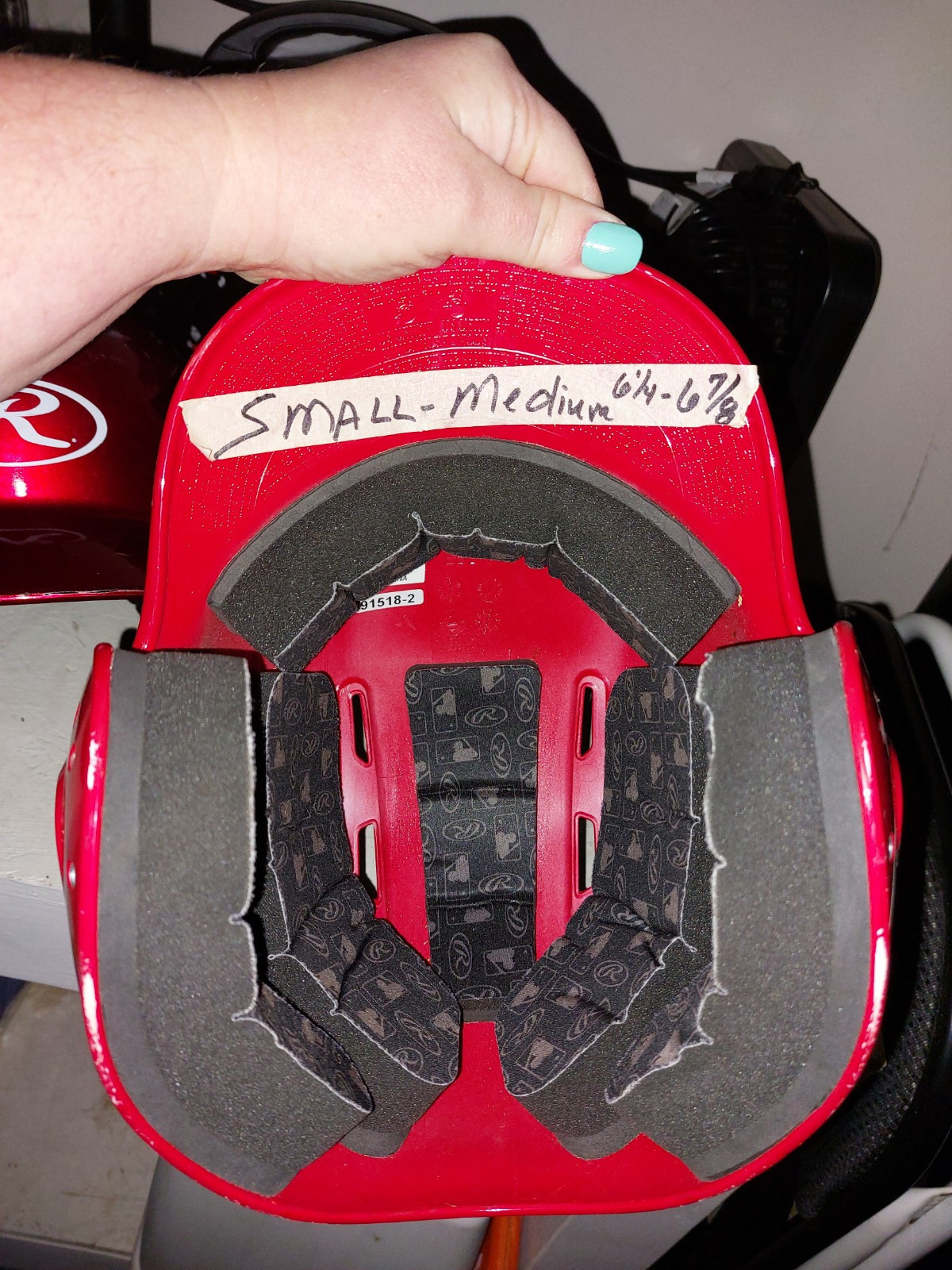 Softball/baseball helmet. Red. Rawlings