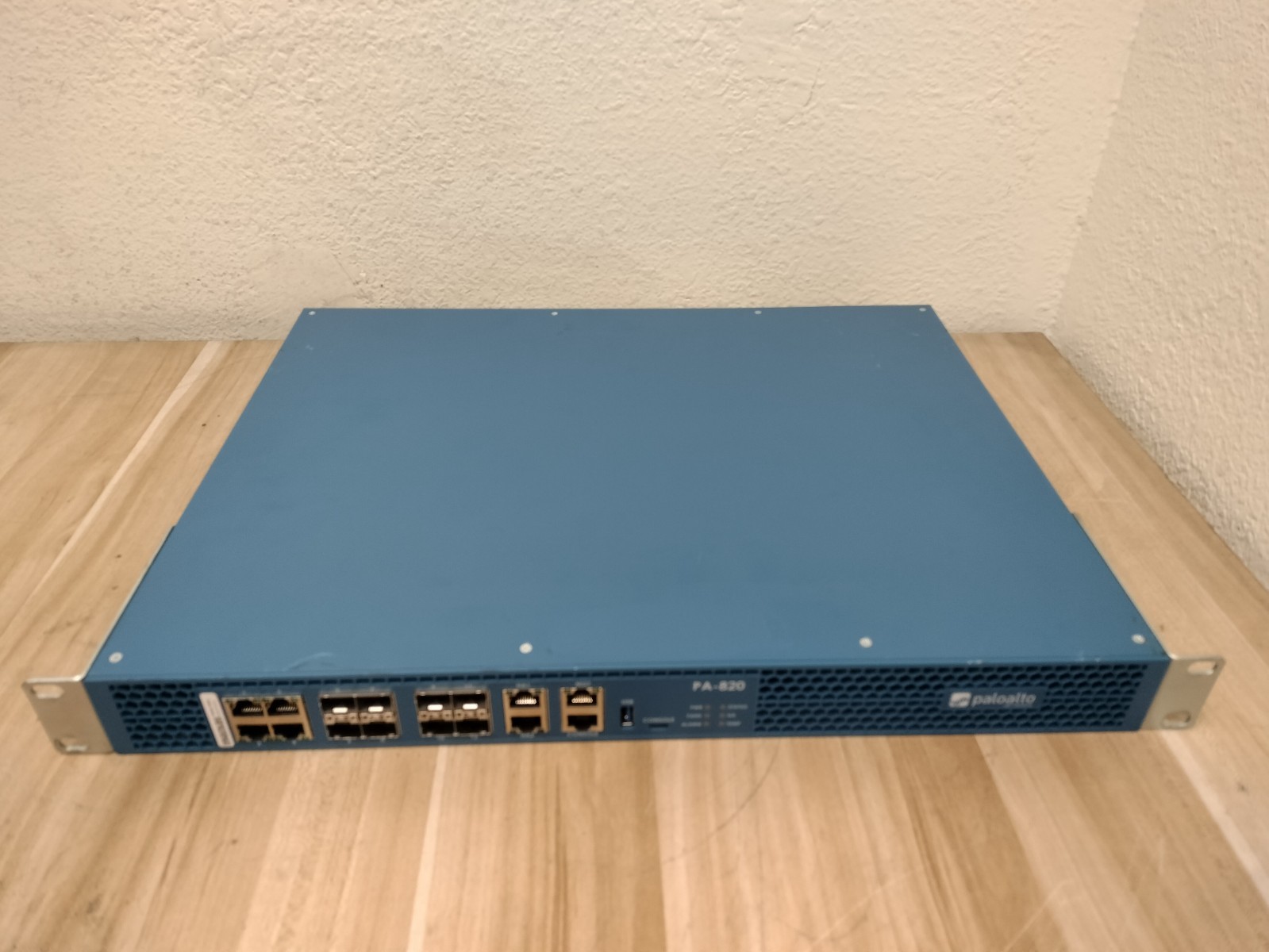 Palo Alto Networks PA-820 12-Port Firewall Security Appliance